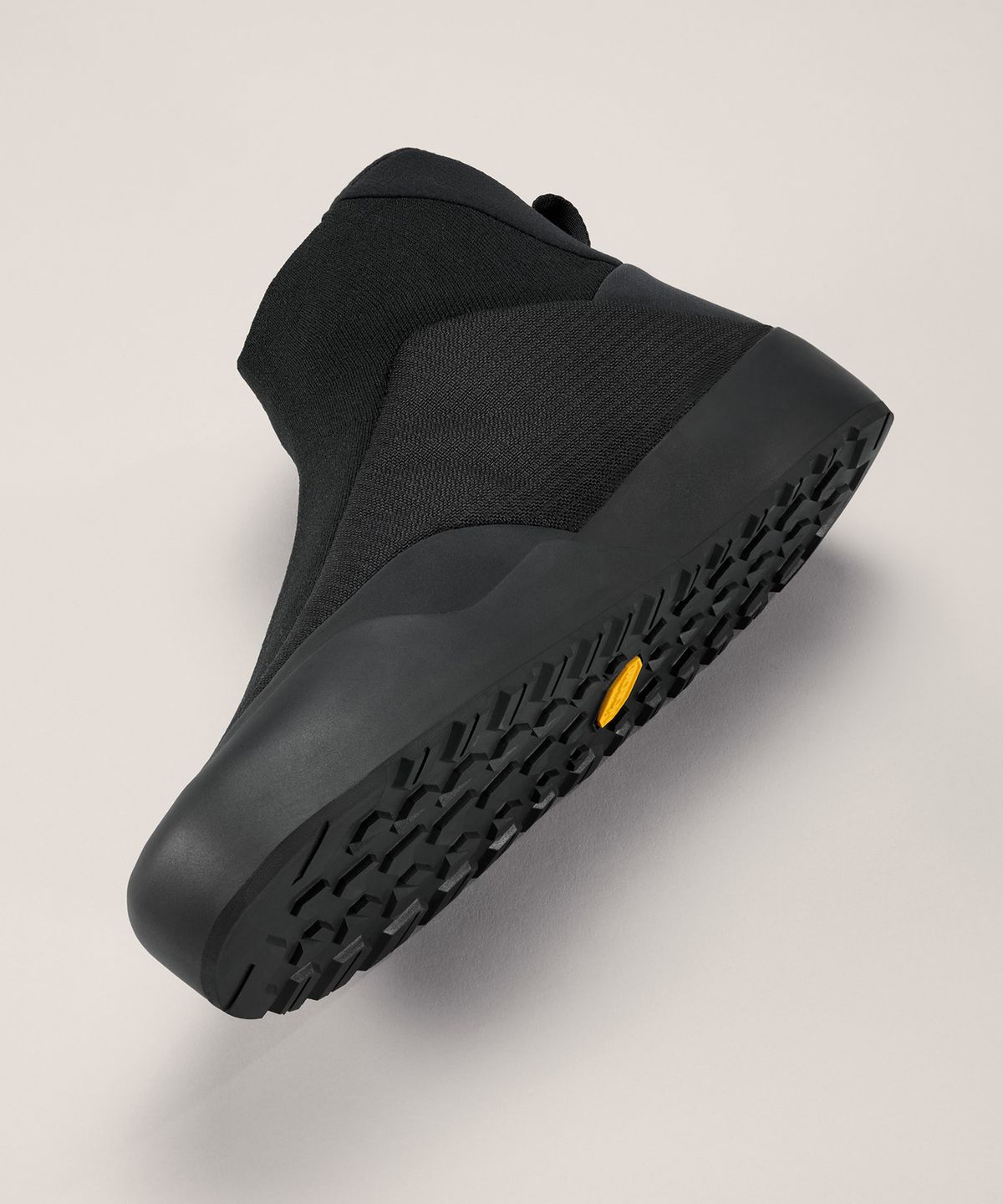 아크테릭스(ARCTERYX) 크래그 인슐레이티드 남성 - BLACK / BLACK / AFPFM09205