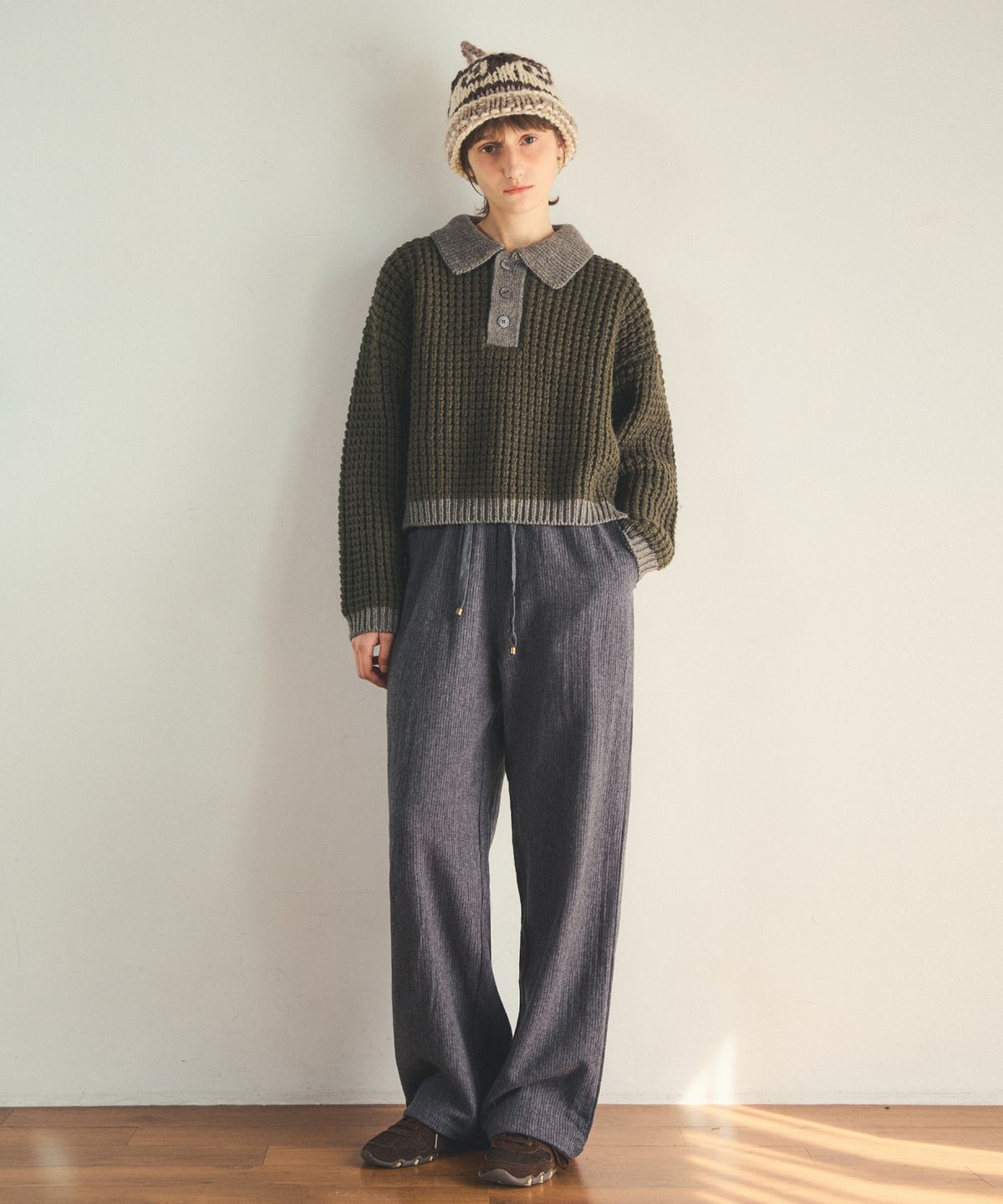 아우어노스텔지아(OURNOSTALGIA) wool stripe cutting trouser_Charcoal