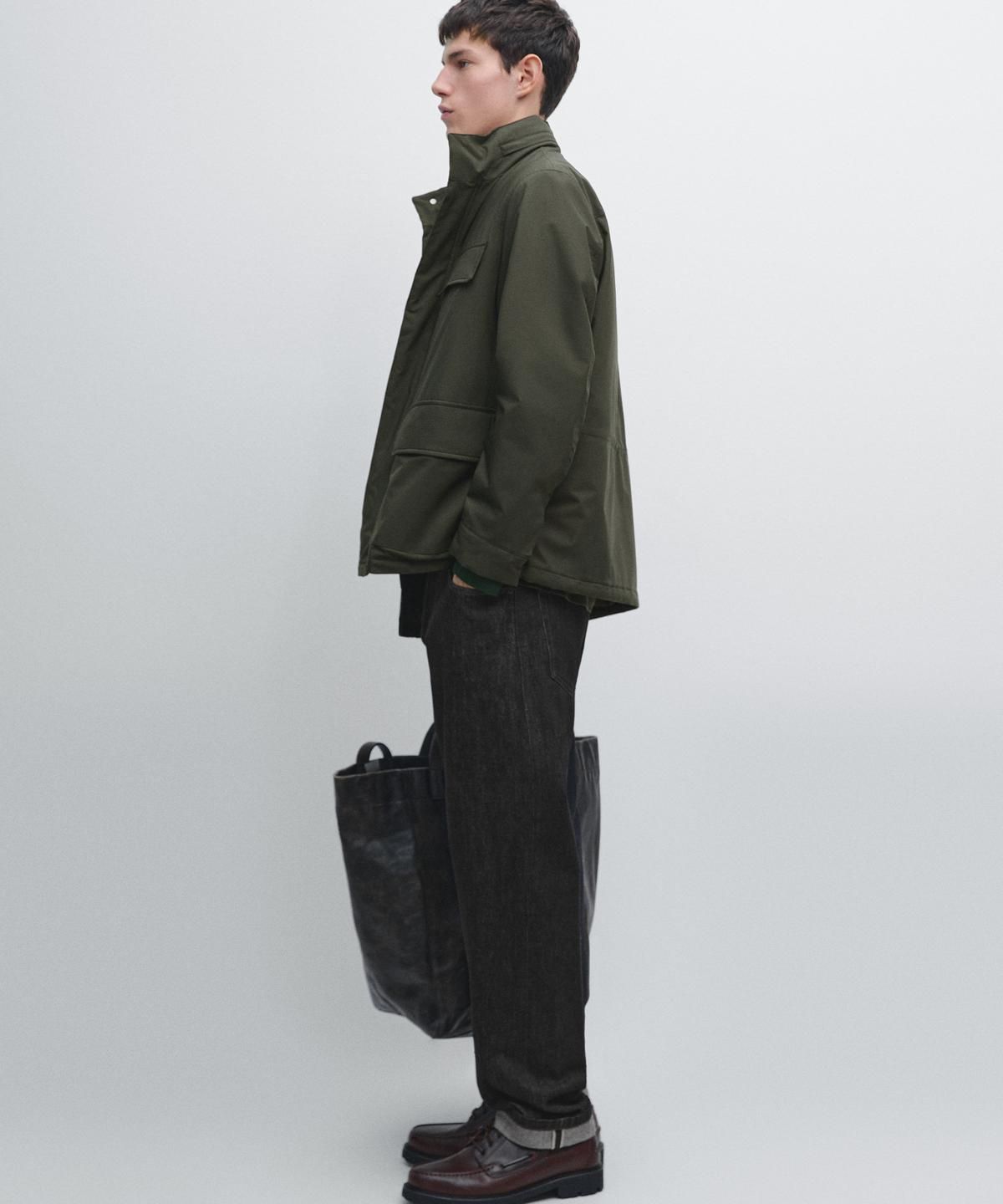 마시모두띠(MASSIMO DUTTI) water-repellent 패딩 재킷 포켓 디테일