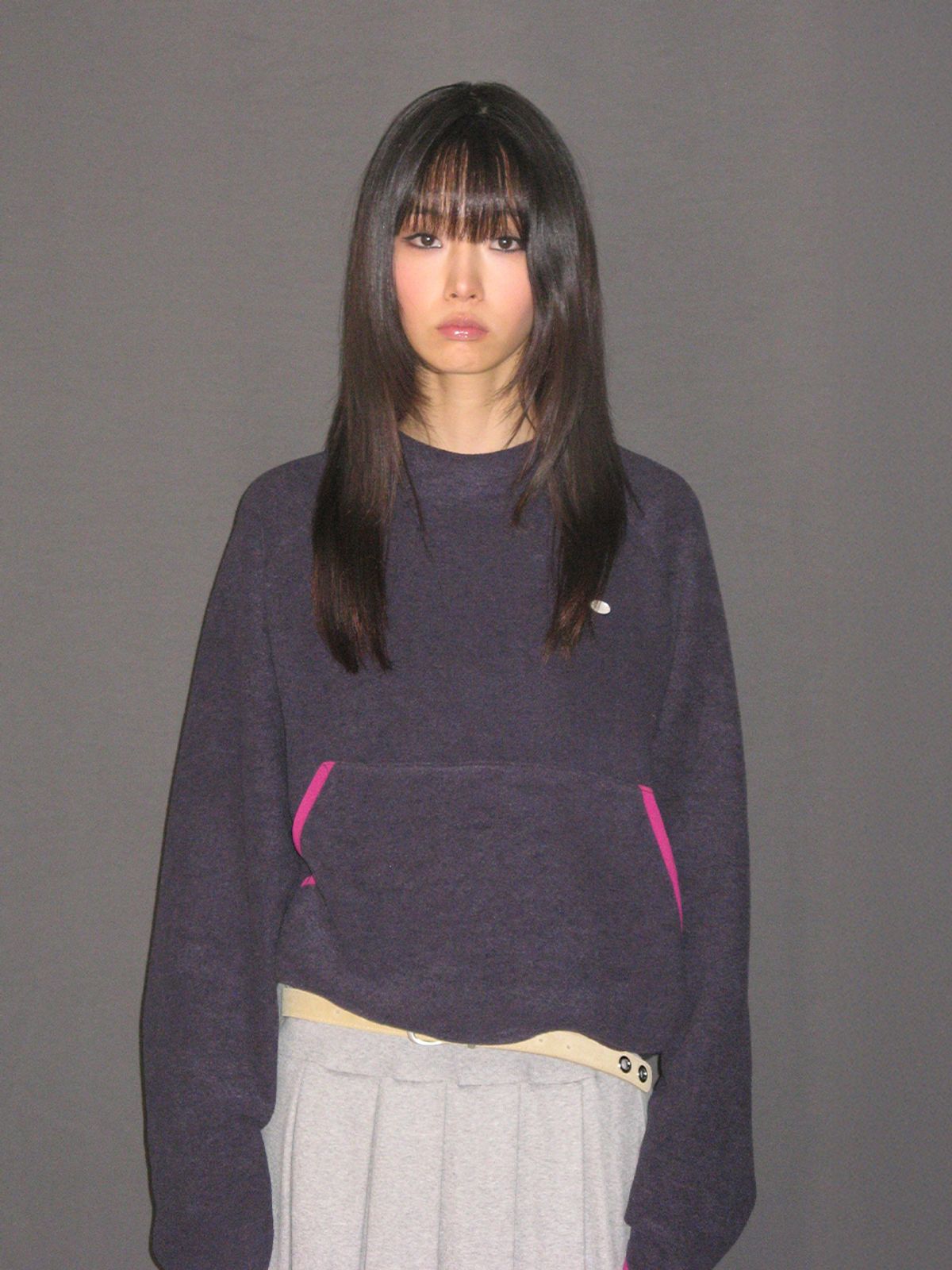 온스카(ONSKA) HALFNECK RAGLAN LONGSLEEVE (NAVY)