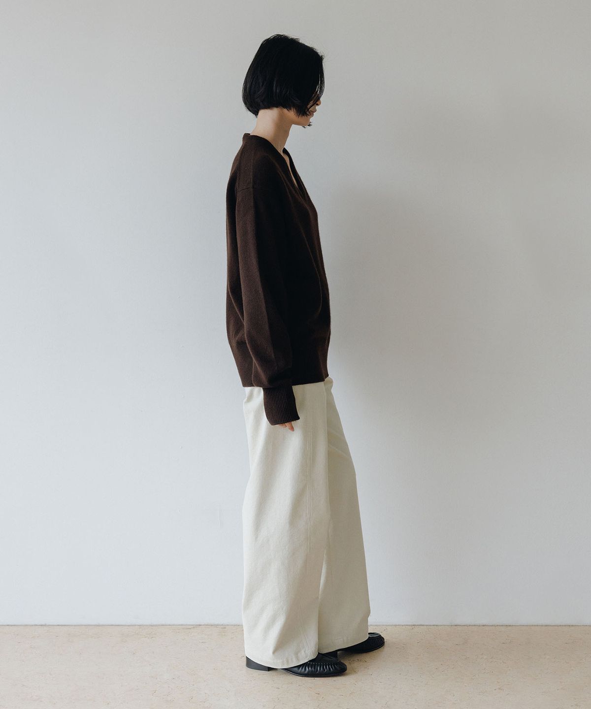 블랭크룸 우먼(BLANKROOM HER) 오버 브이 넥 니트_BROWN