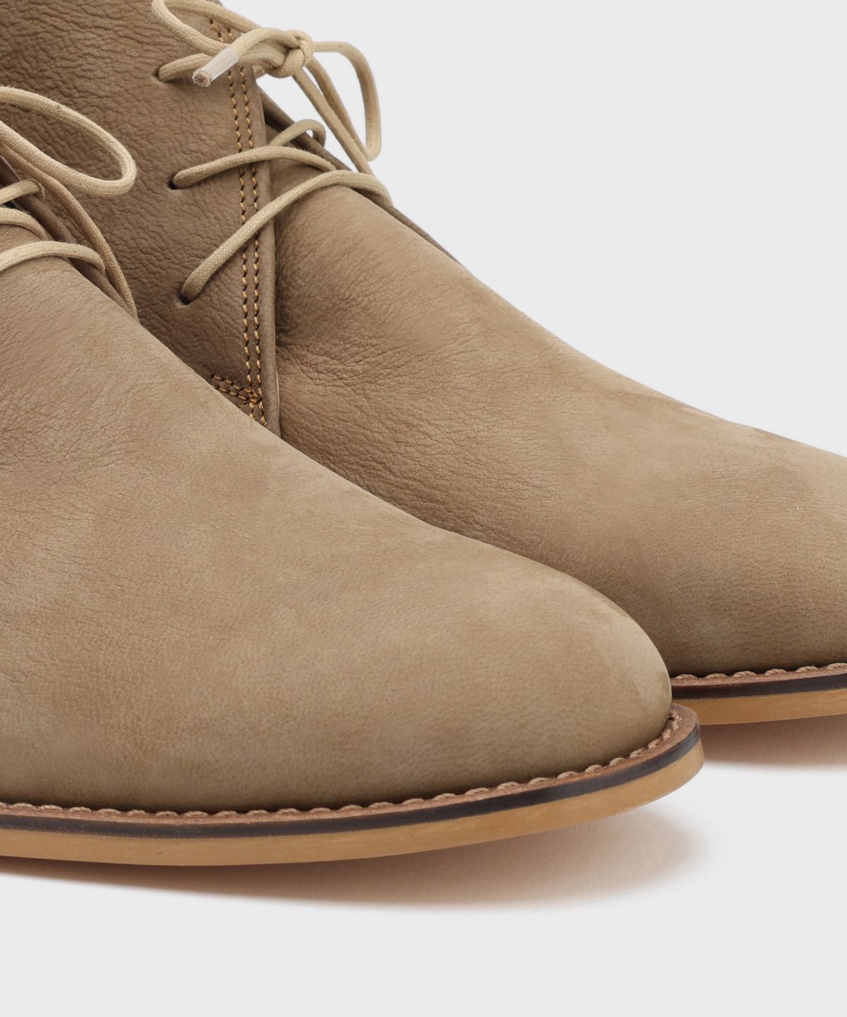 피렌체 아뜨리에(FIRENZE ATELIER) 스탠다드 라운드토 처커부츠 7702 [BEIGE NUBUCK]