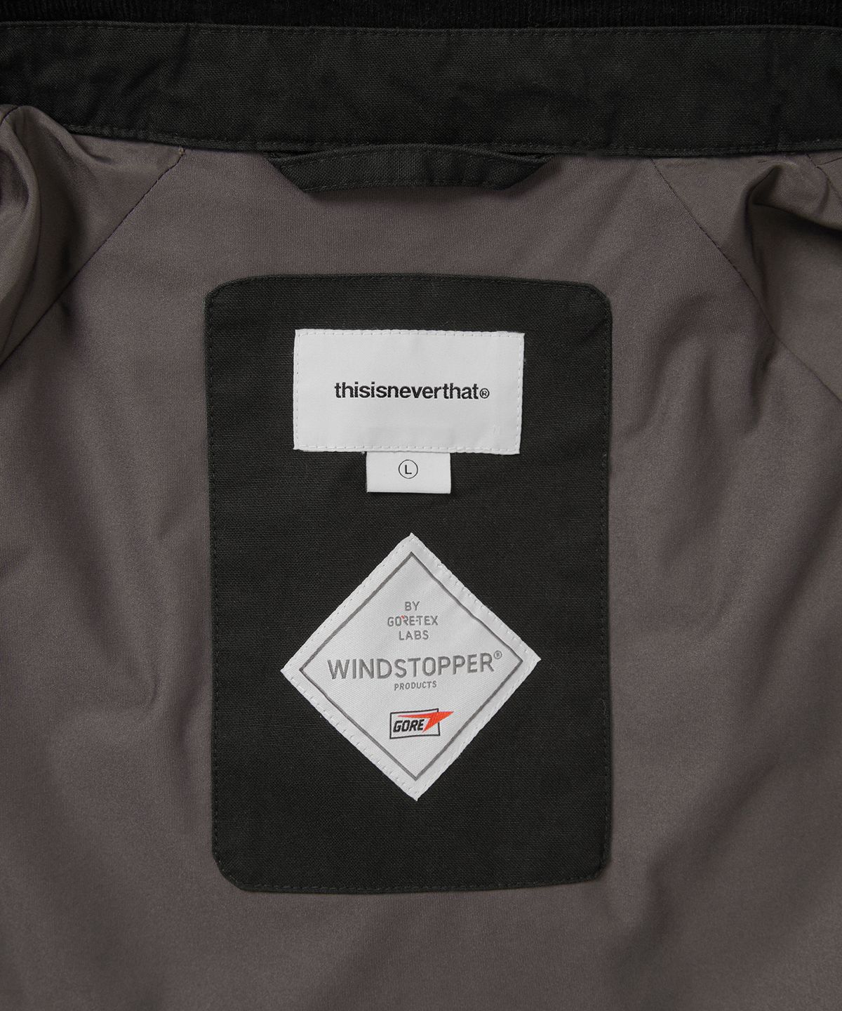 디스이즈네버댓(THISISNEVERTHAT) GORE-TEX WINDSTOPPER Gear Jacket Black