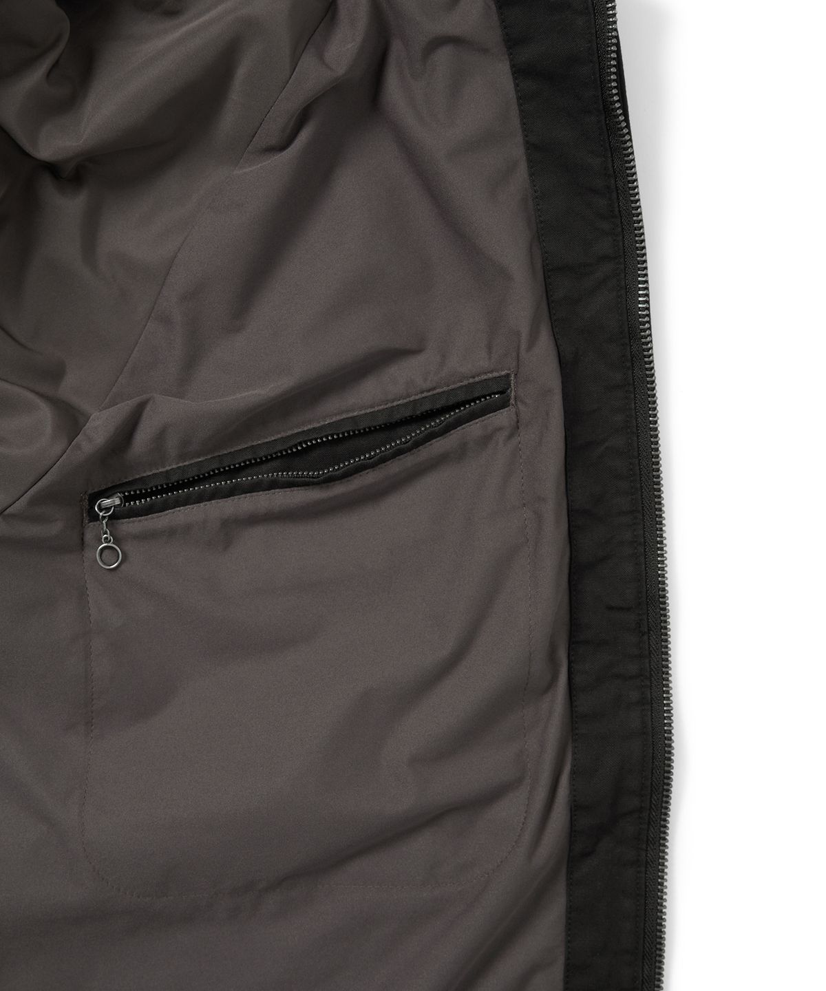 디스이즈네버댓(THISISNEVERTHAT) GORE-TEX WINDSTOPPER Gear Jacket Black