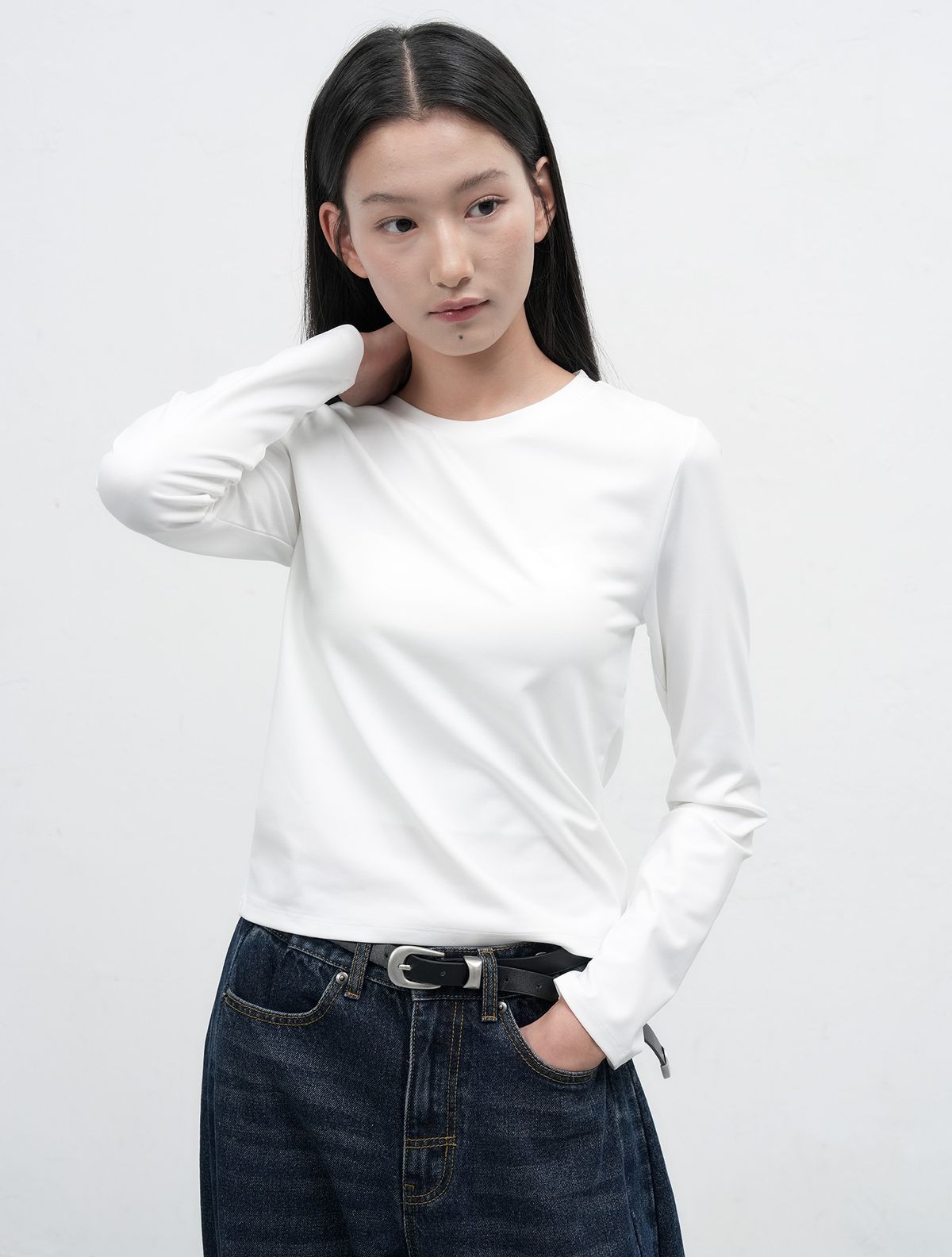 제너럴아이디어(GENERALIDEA) 히트젯 라운드넥 티셔츠 [WHITE] / WBE4L01515