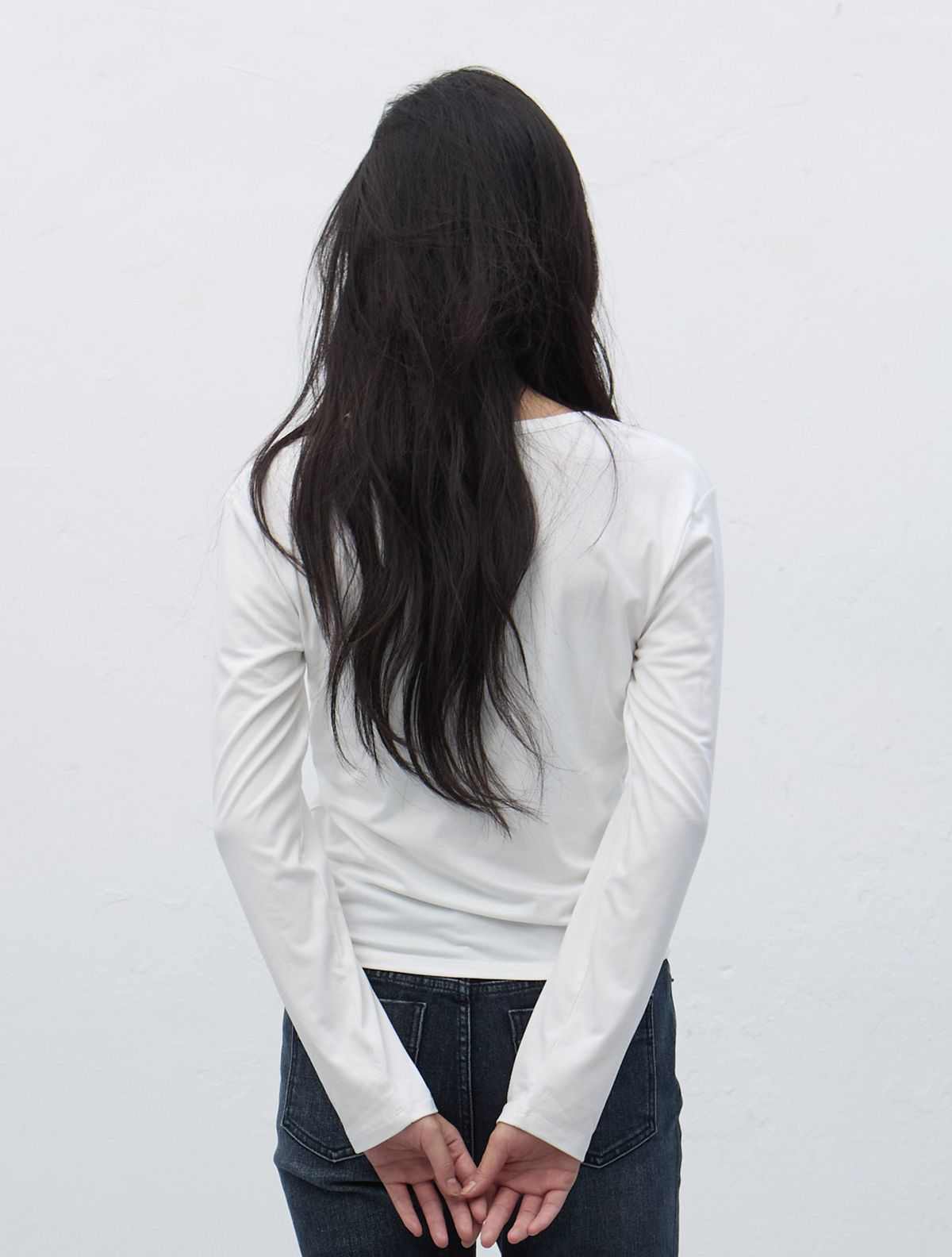 제너럴아이디어(GENERALIDEA) 히트젯 히트 U넥 티셔츠 [WHITE] / WBE4L01516