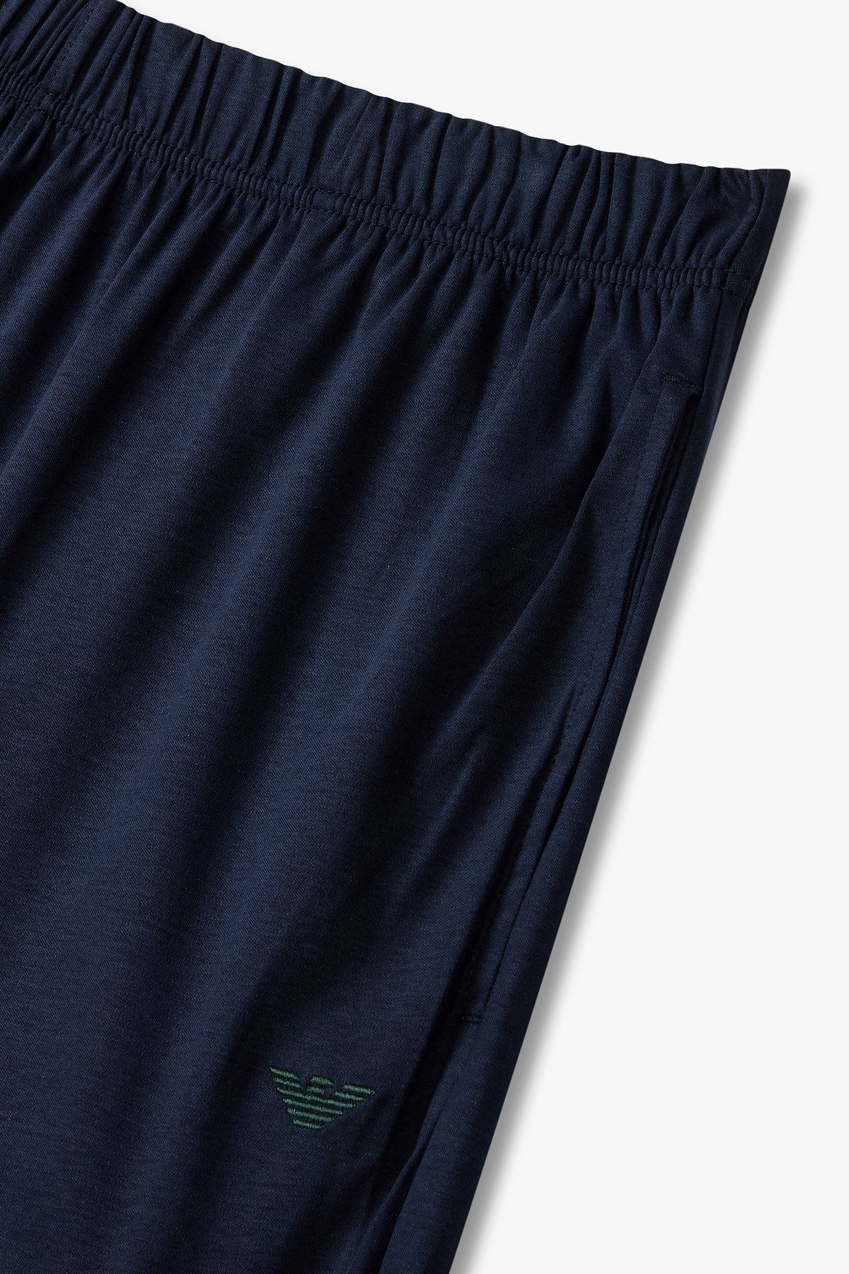 엠포리오 아르마니 언더웨어(EMPORIO ARMANI UNDERWEAR) 남성 이글 로고 자수 파자마 쇼츠_블루 0815331004