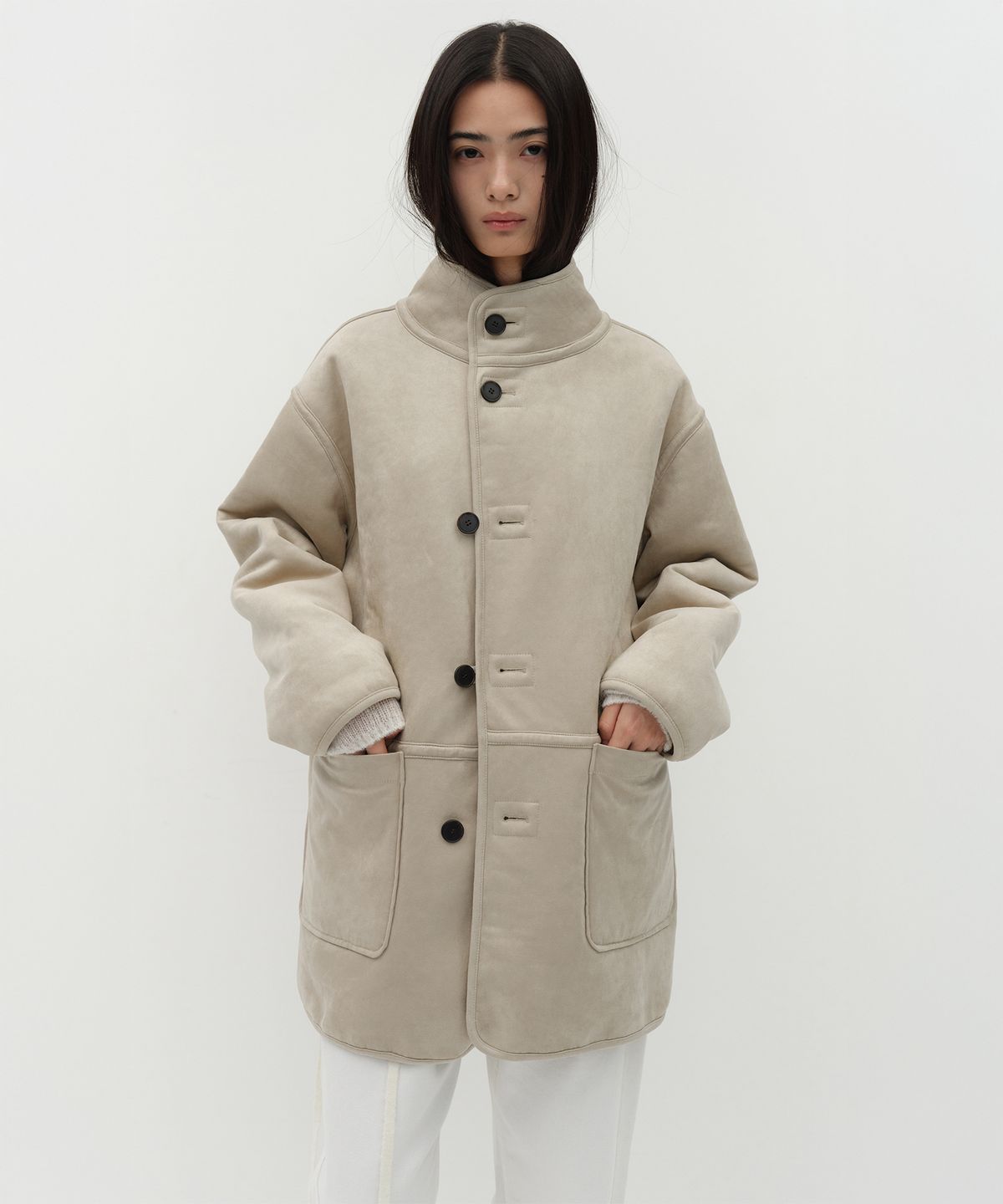 로우타이드(LOW TIDE) SHEARING REVERSIBLE MUSTANG [BEIGE]