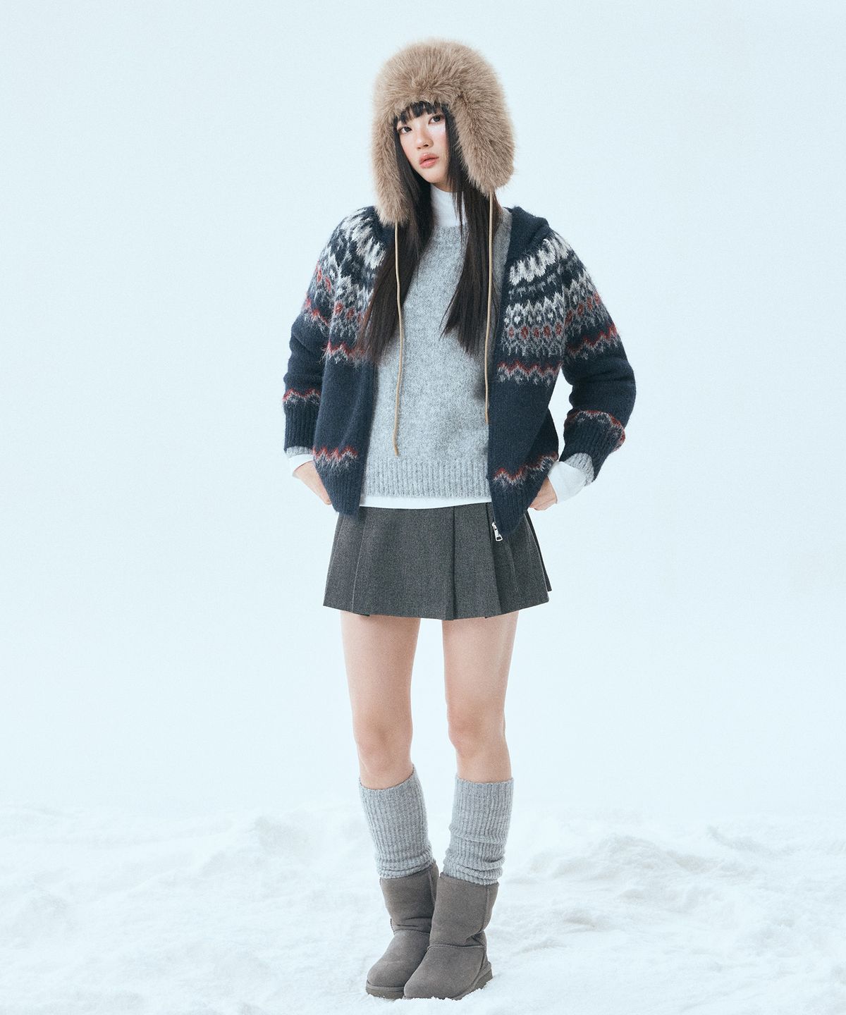미쏘(MIXXO) 헤어리 페어아일 후드 집업 가디건_MIWCKFV2SS