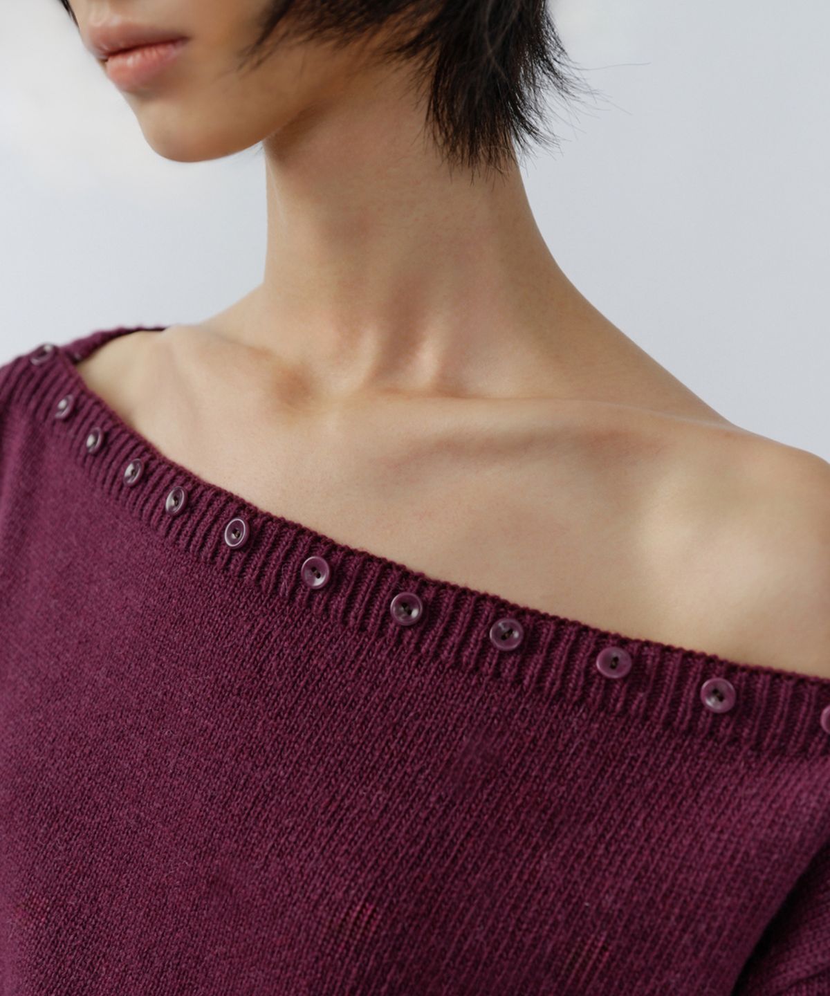 이어닝(YEARNING) MERINO WOOL BUTTON KNIT, PLUM