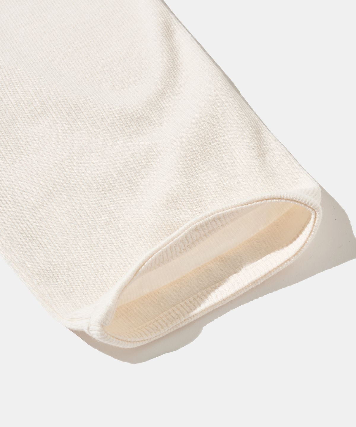 다이아몬드 레이라(DIAMOND LAYLA) Modal Second Layer Longsleeve T101 Ivory