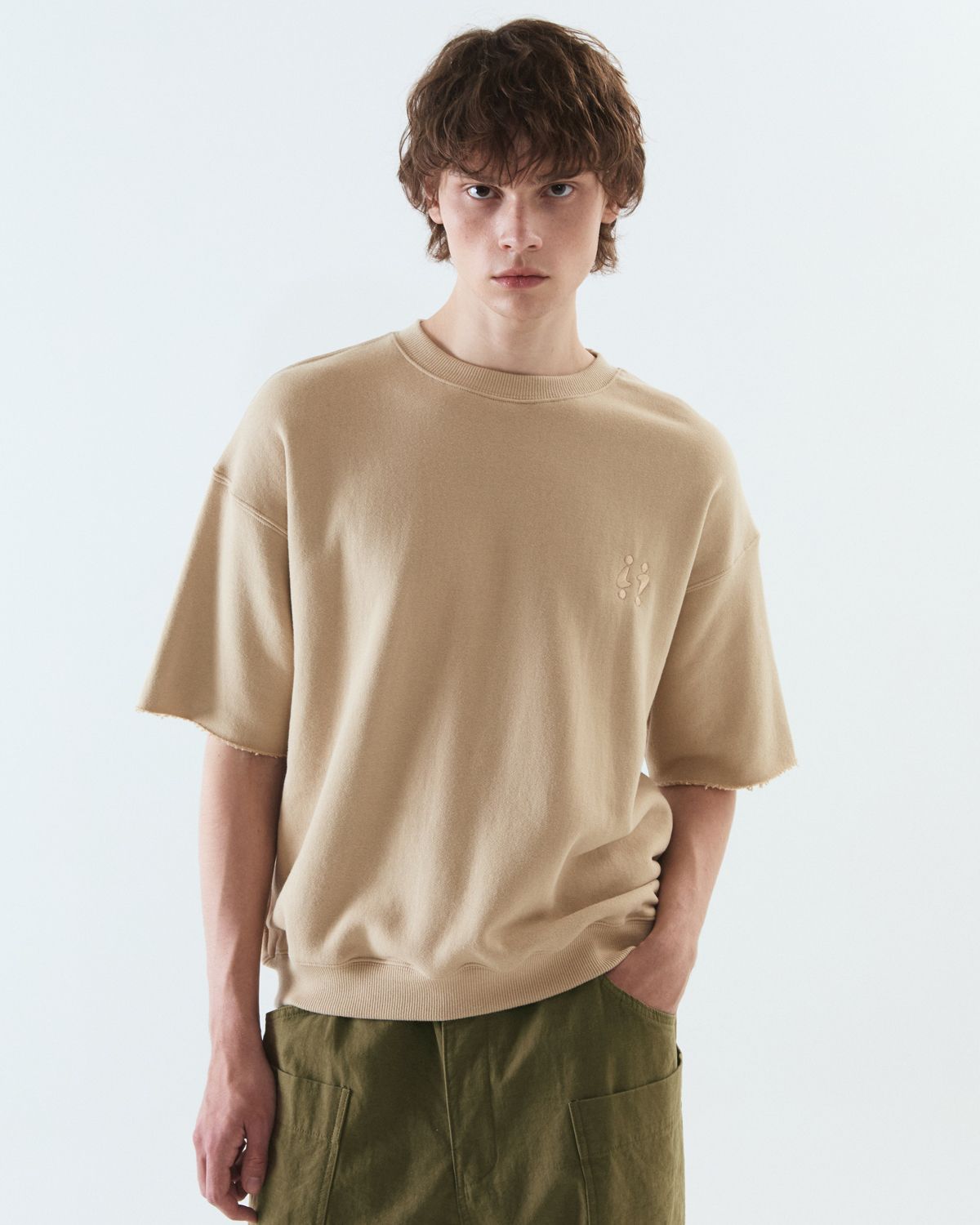 디앤드퀘스천(THEENDQUESTION) Half crewneck sweatshirt / BEIGE