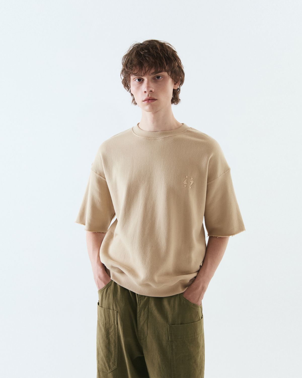 디앤드퀘스천(THEENDQUESTION) Half crewneck sweatshirt / BEIGE