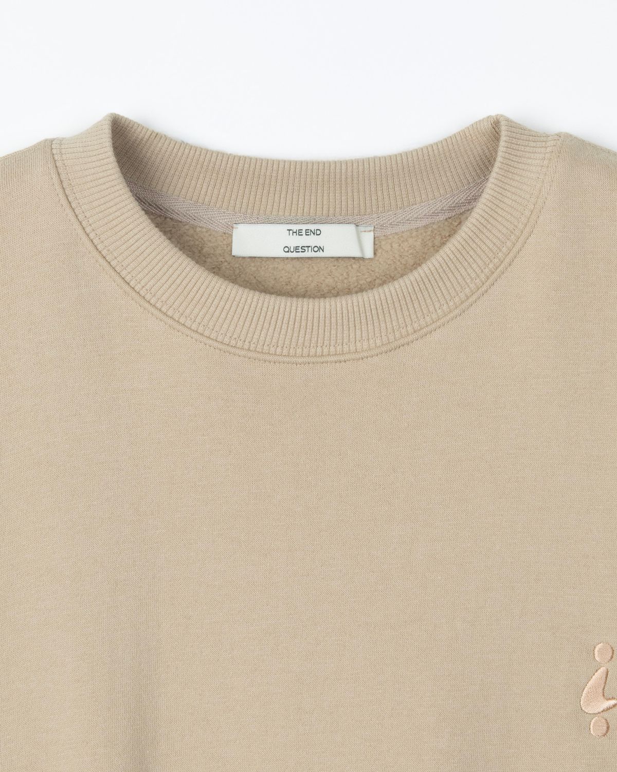 디앤드퀘스천(THEENDQUESTION) Half crewneck sweatshirt / BEIGE