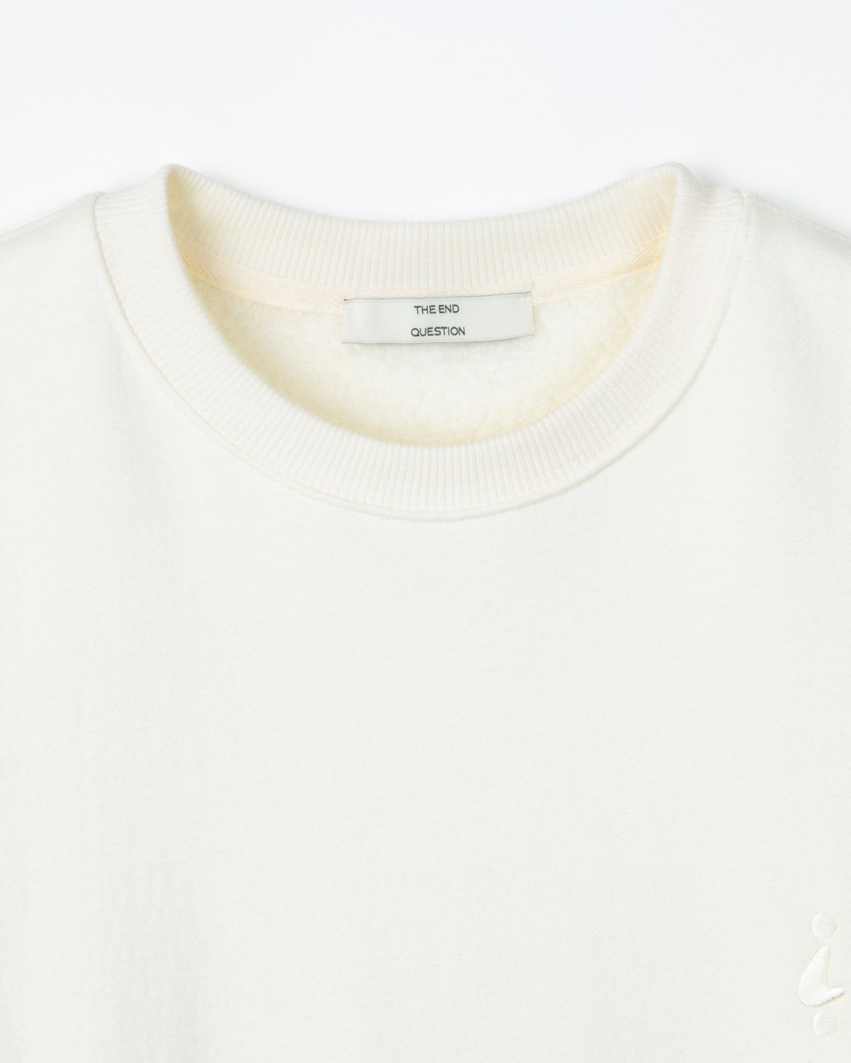 디앤드퀘스천(THEENDQUESTION) Half crewneck sweatshirt / IVORY