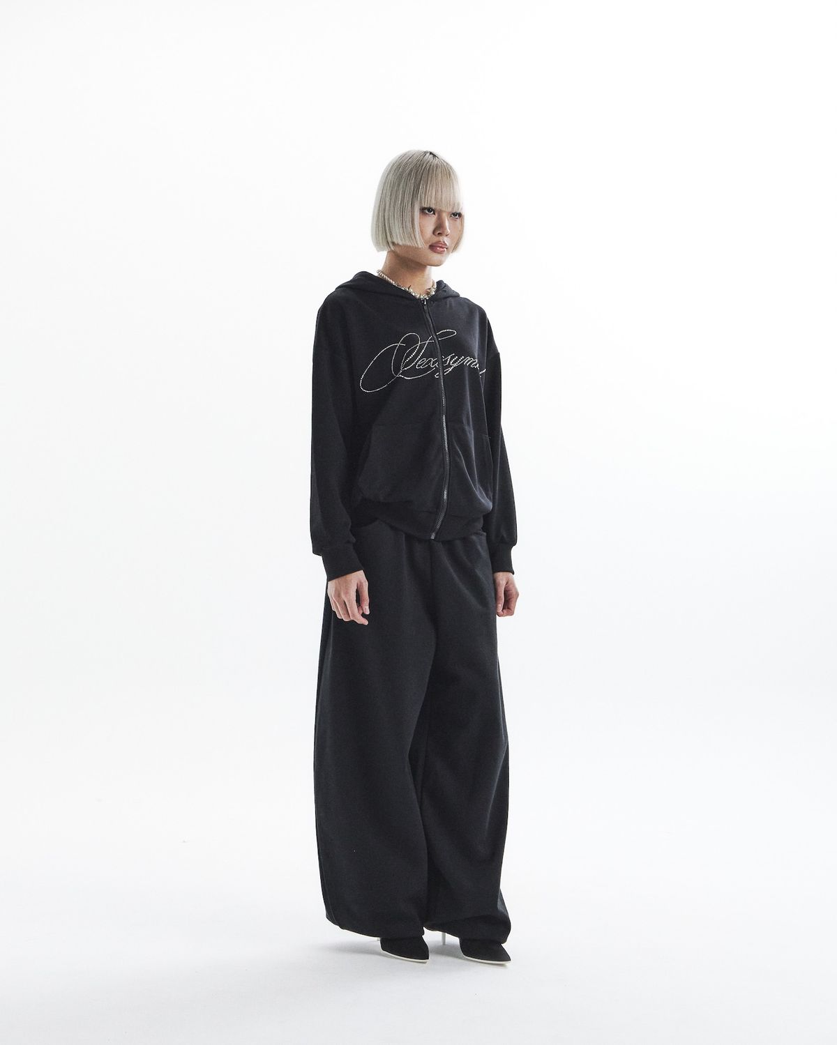 카이야(KAIYA) sxx symbol hooded zip-up
