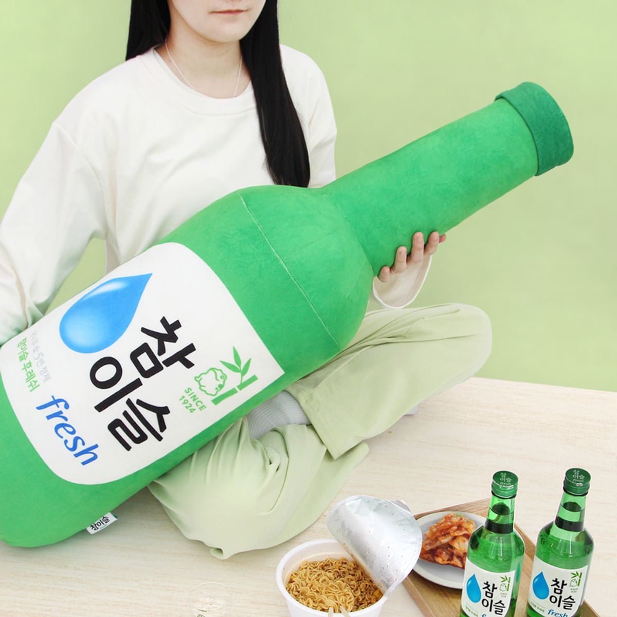 나라홈데코(NARAHOMEDECO) 참이슬 후레쉬 소주병필로우(M)