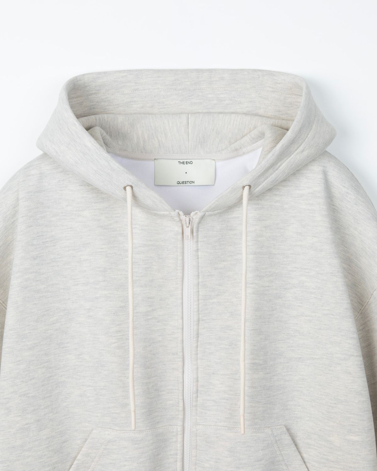 디앤드퀘스천(THEENDQUESTION) Neoprene hood zip-up jumper / OATMEAL