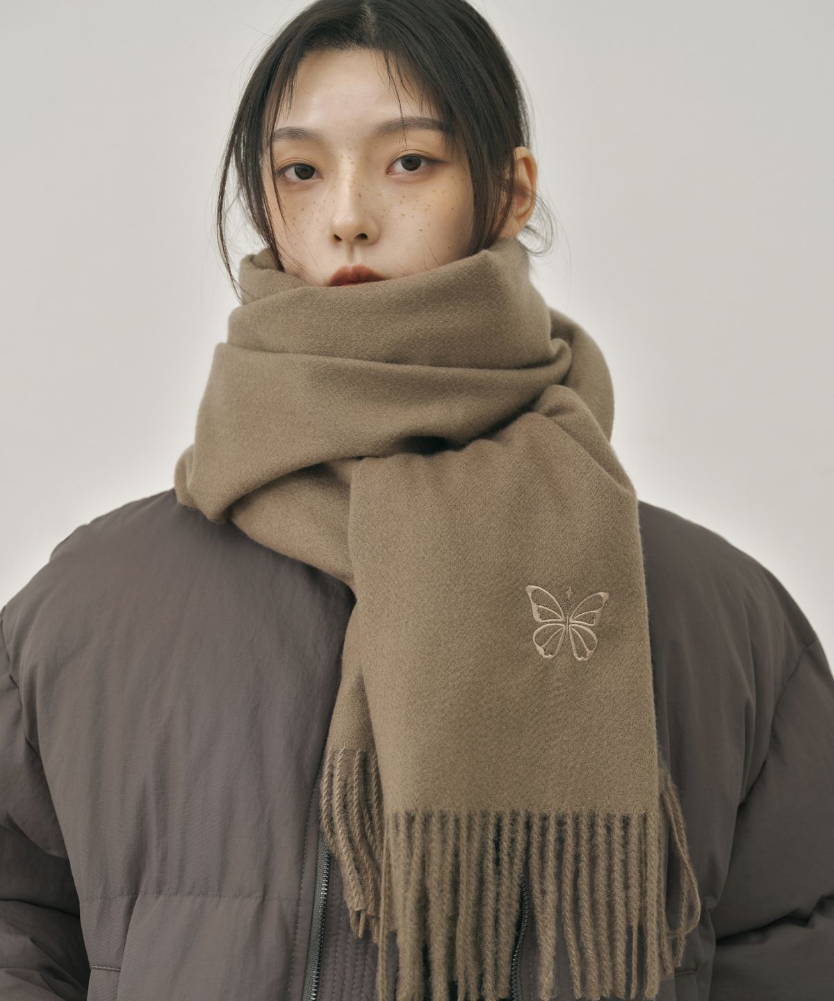 닉앤니콜(NICK&NICOLE) BUTTERFLY SOFT TOUCH MUFFLER_BROWN