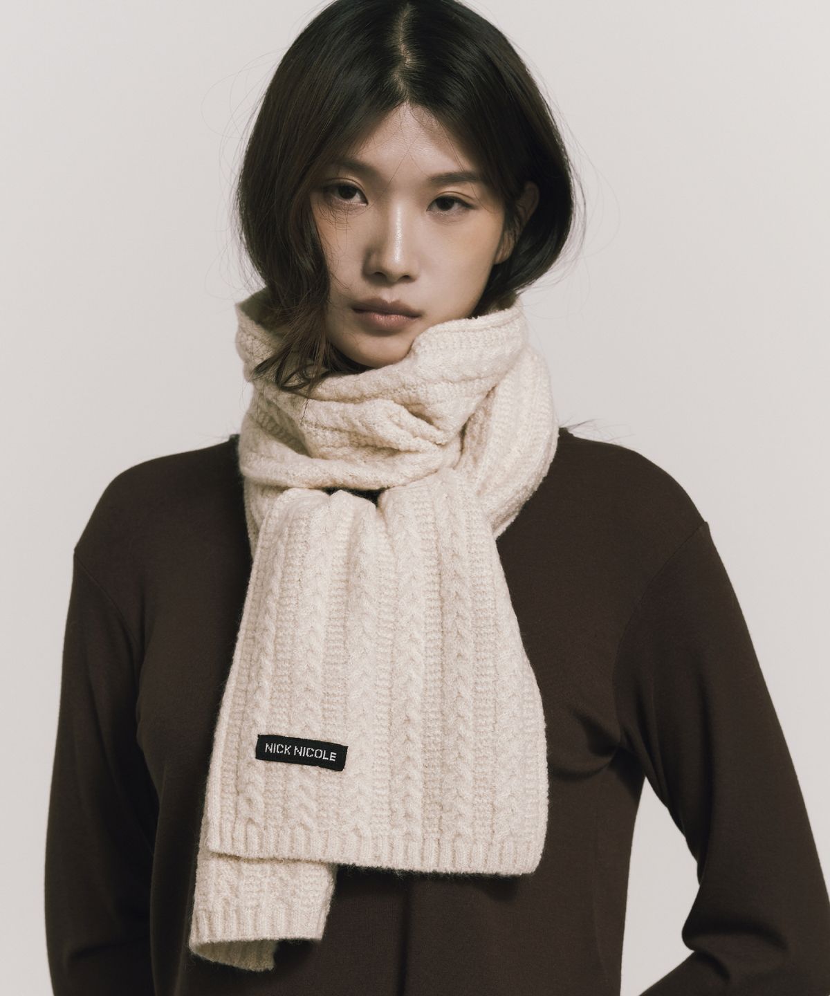 닉앤니콜(NICK&NICOLE) NICOLE CABLE KNIT MUFFLER_CREAM