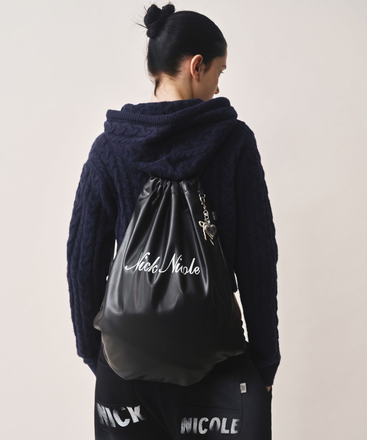 닉앤니콜(NICK&NICOLE) NICOLE LEATHER STRING BACKPACK_BLACK