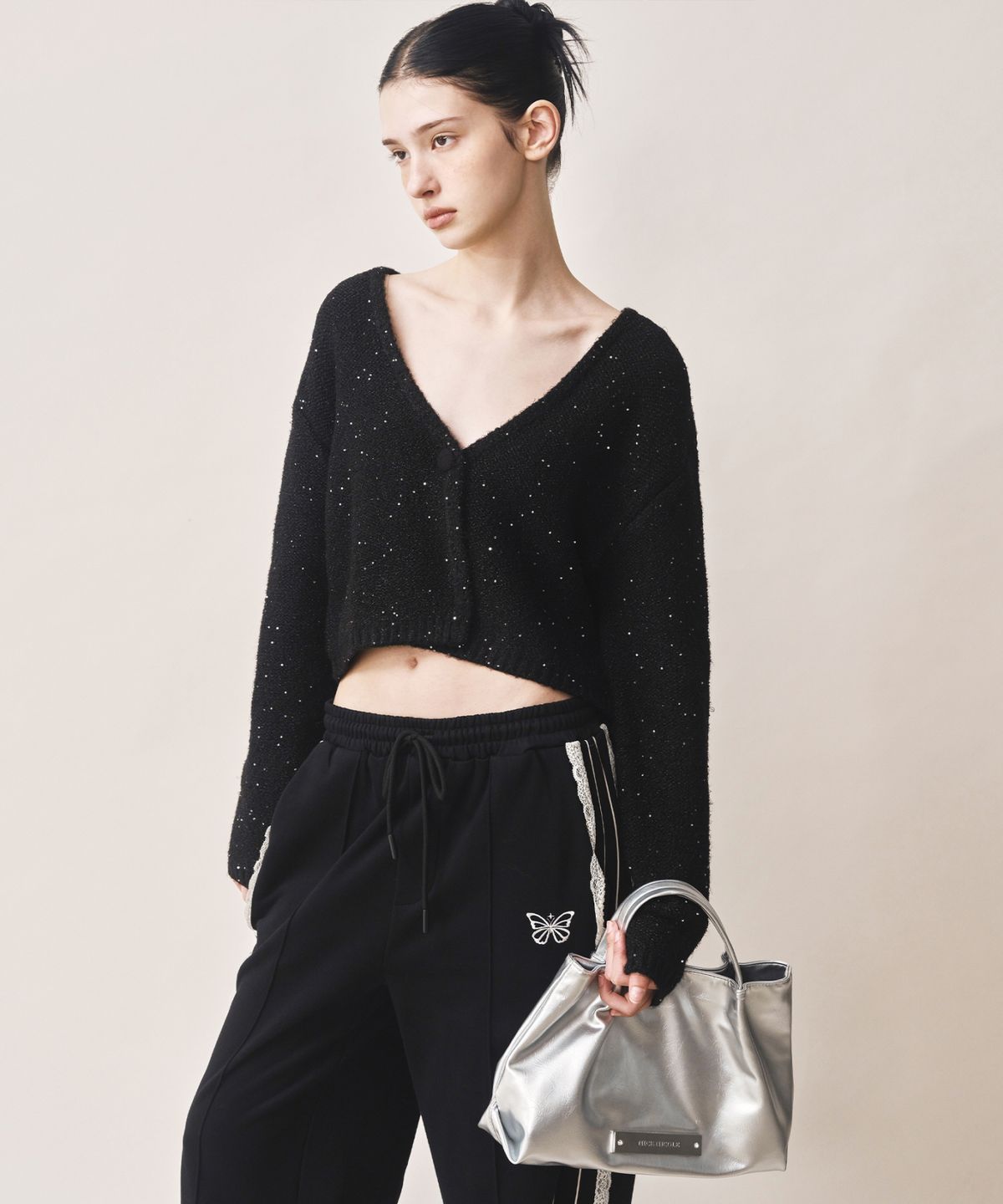 닉앤니콜(NICK&NICOLE) CRYSTAL FAUX LEATHER TOTE BAG_SILVER
