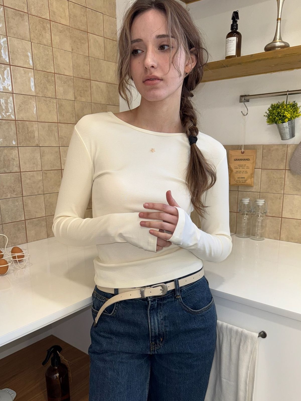 아이세이예르(ISAYYERR) Twinkie Long Sleeve (cream)