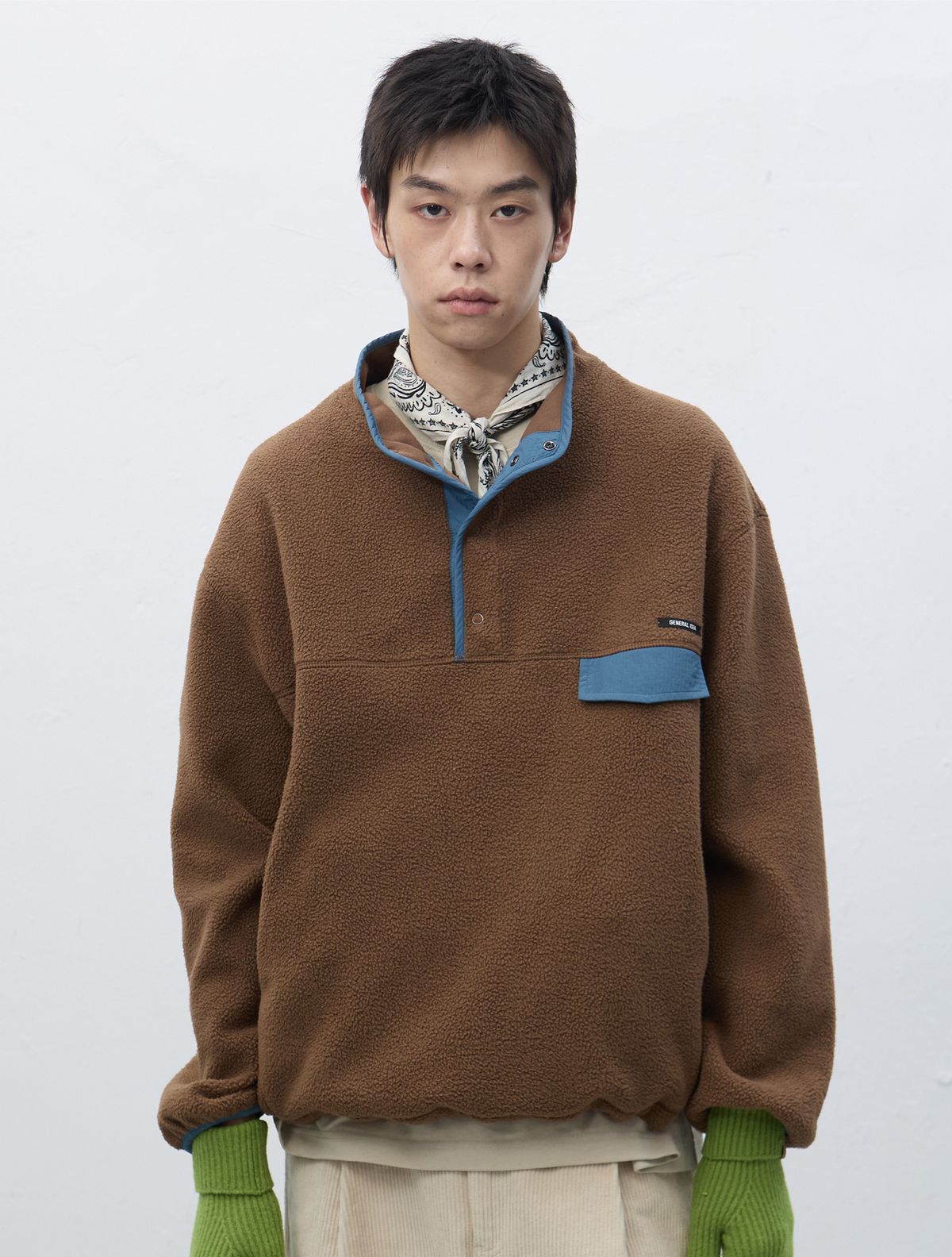 제너럴아이디어(GENERALIDEA) UNISEX 소프트 하이넥 플리스 아노락 세트[BROWN] / SBE4U02010