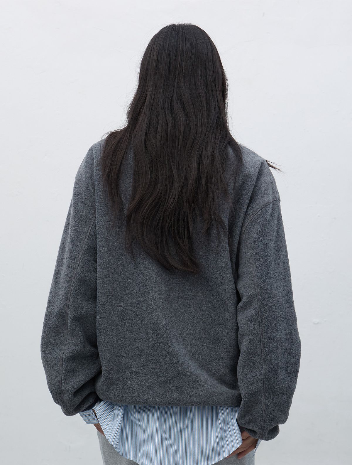 제너럴아이디어(GENERALIDEA) UNISEX 소프트 하이넥 플리스 아노락 세트[CHARCOAL] / SBE4U02010