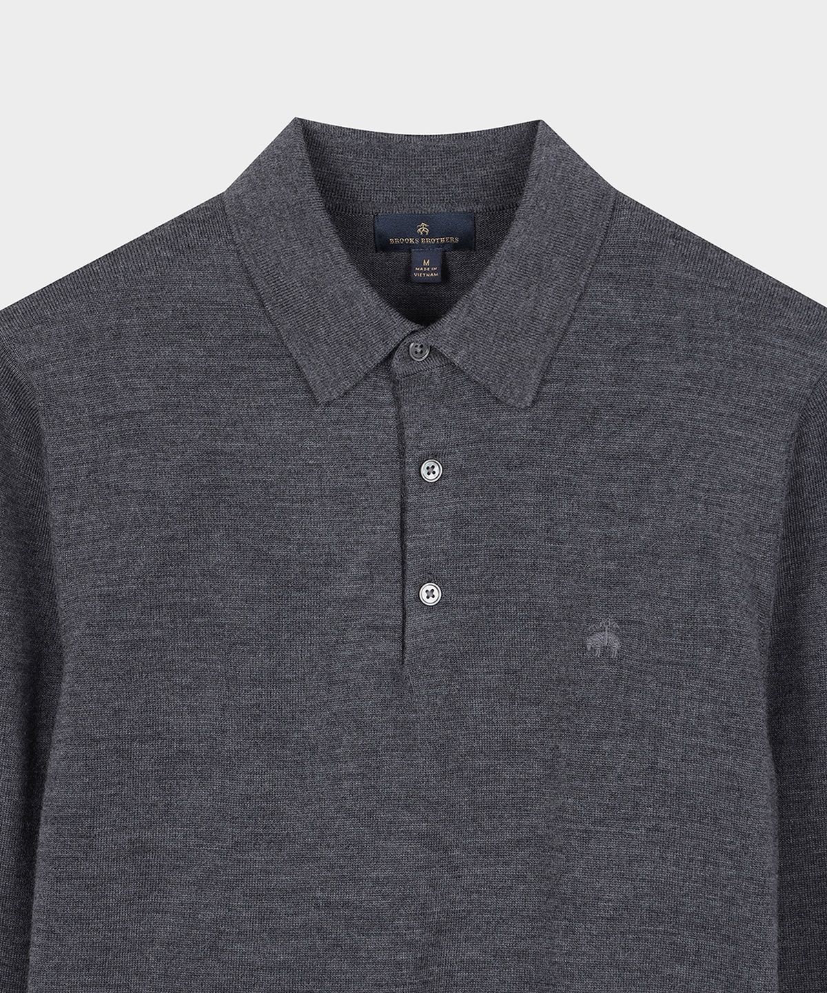 브룩스 브라더스(BROOKS BROTHERS) 메리노울 로고 폴로 스웨터 (차콜) (BBWTMNF301)
