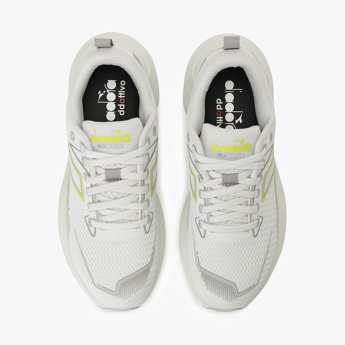 디아도라(diadora) 미토스 블루실드 비고레 4 우먼 WHITE