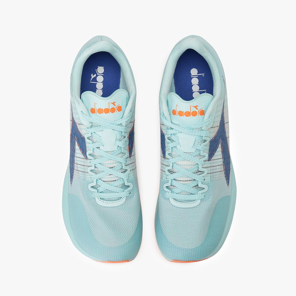 디아도라(diadora) 벨로시타 카본 BLUE