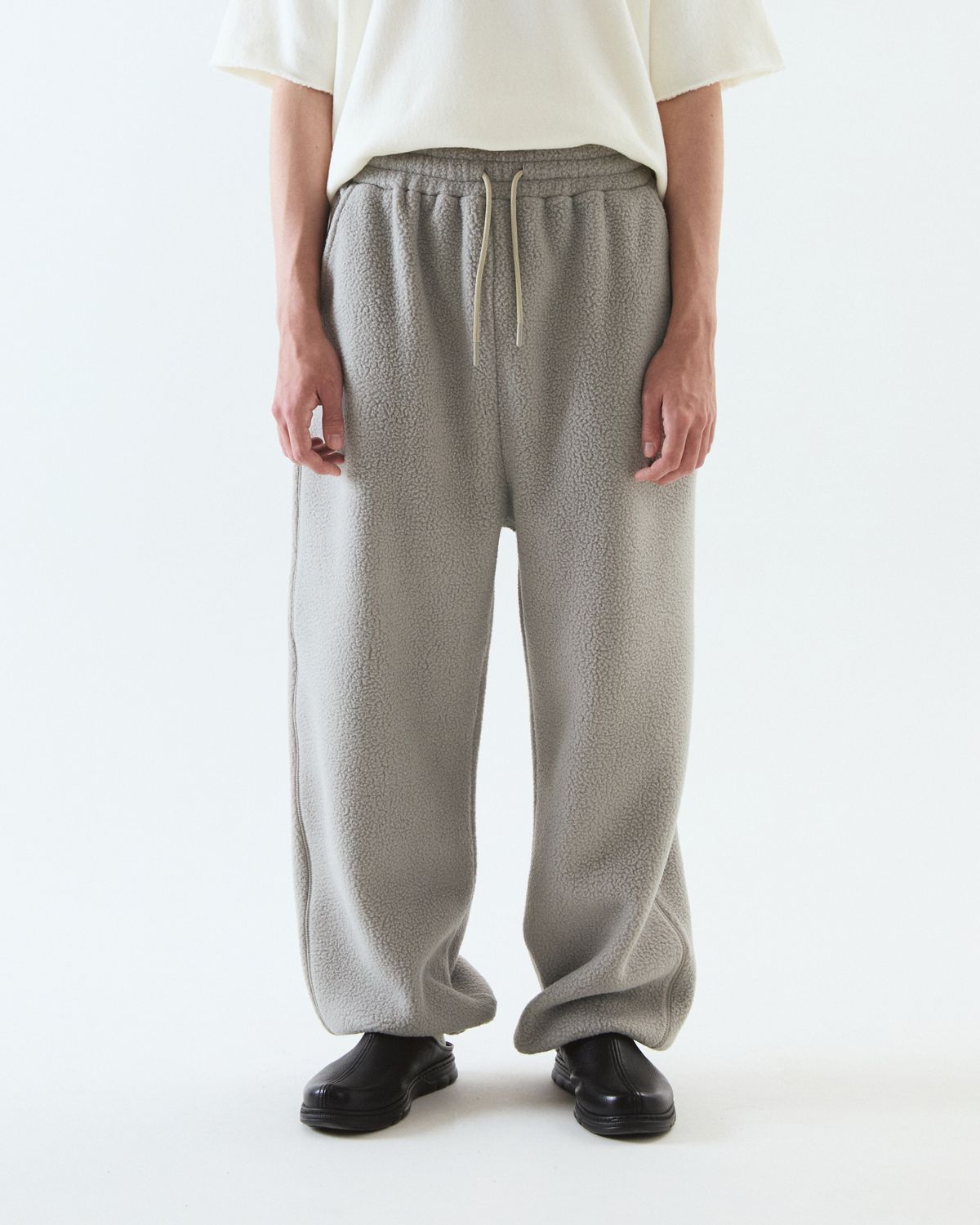 디앤드퀘스천(THEENDQUESTION) Fleece pants / BEIGE