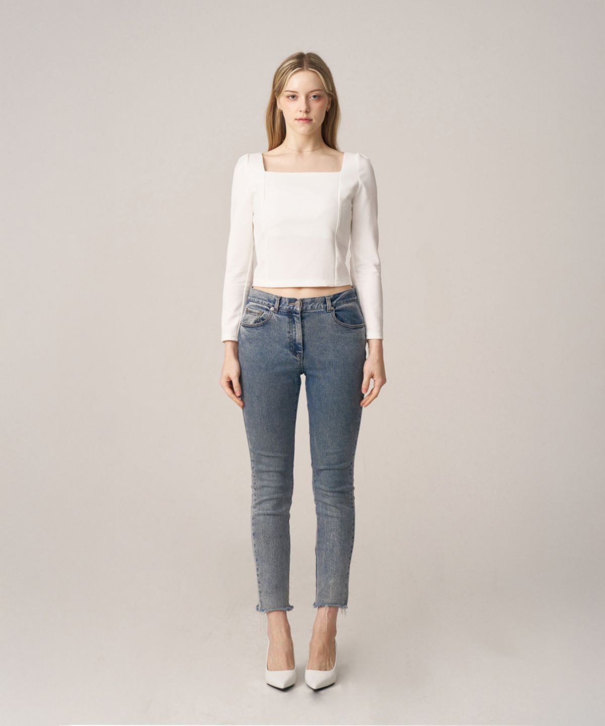 스쿠스퀘어(SQUSQUARE) [Petite Size] Celine Princess Blouse_Off White