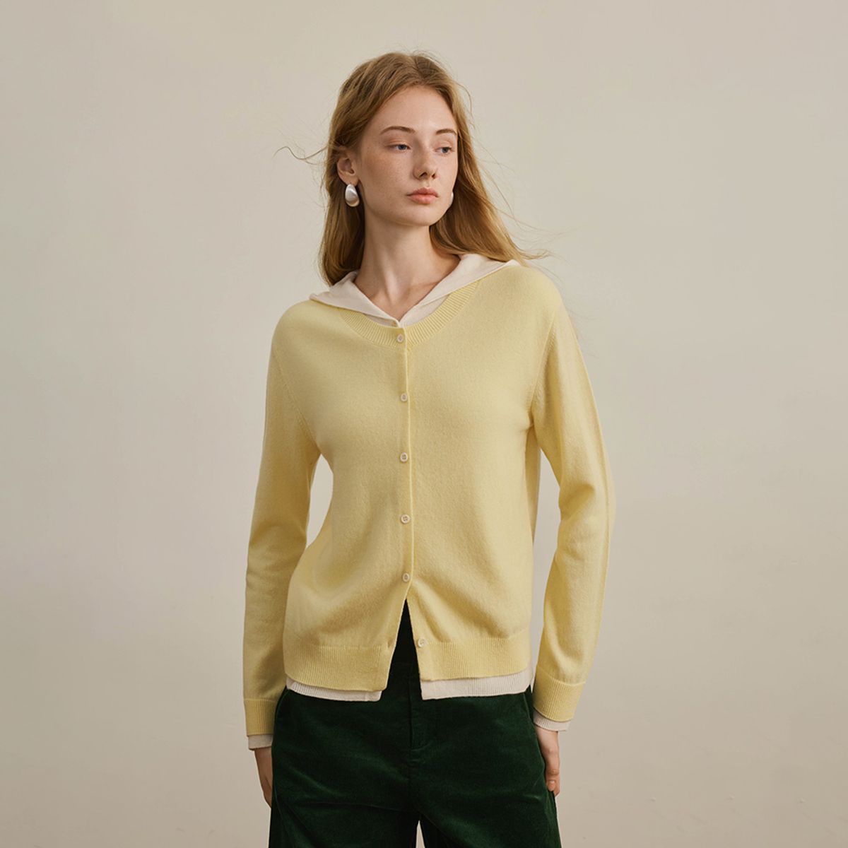 와이와이아이엠(YYIAM) YY_Fake two pieces hood knit_2color
