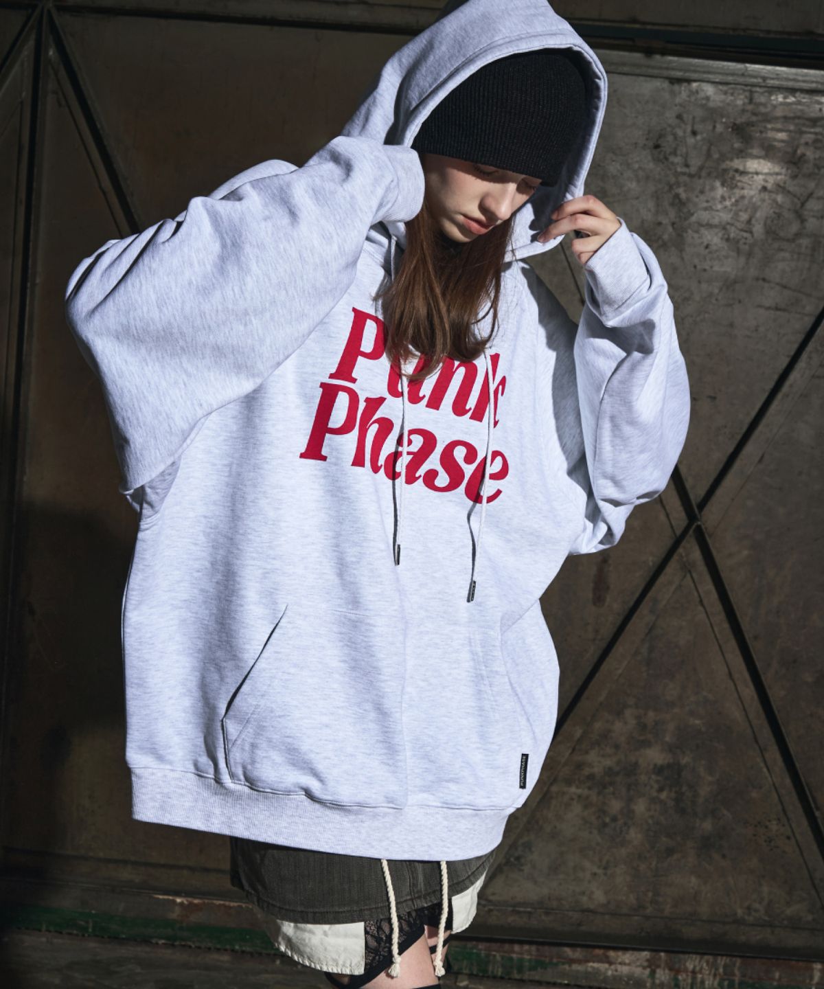 펑크페이즈(PUNKPHASE) Big PP Logo Hoodie Melange Gray