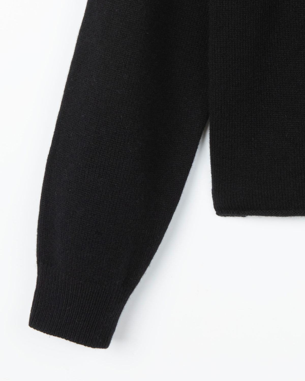 디앤드퀘스천(THEENDQUESTION) Turtle crop knit top / BLACK