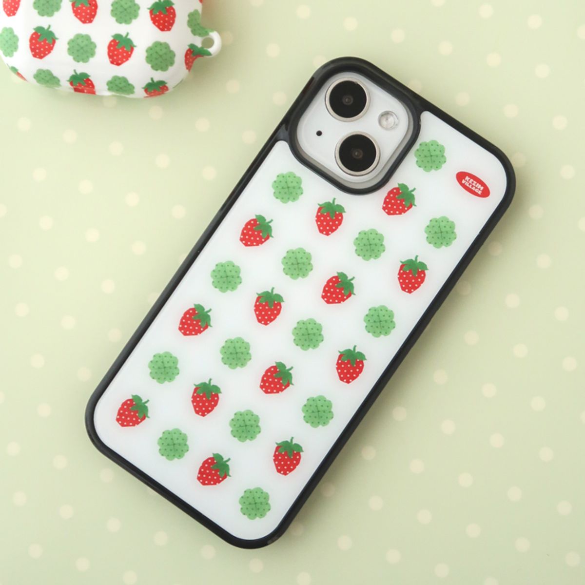 케짐 빌리지(KEZIM VILLAGE) STRAWBERRY PATTERN case (glass bumper)