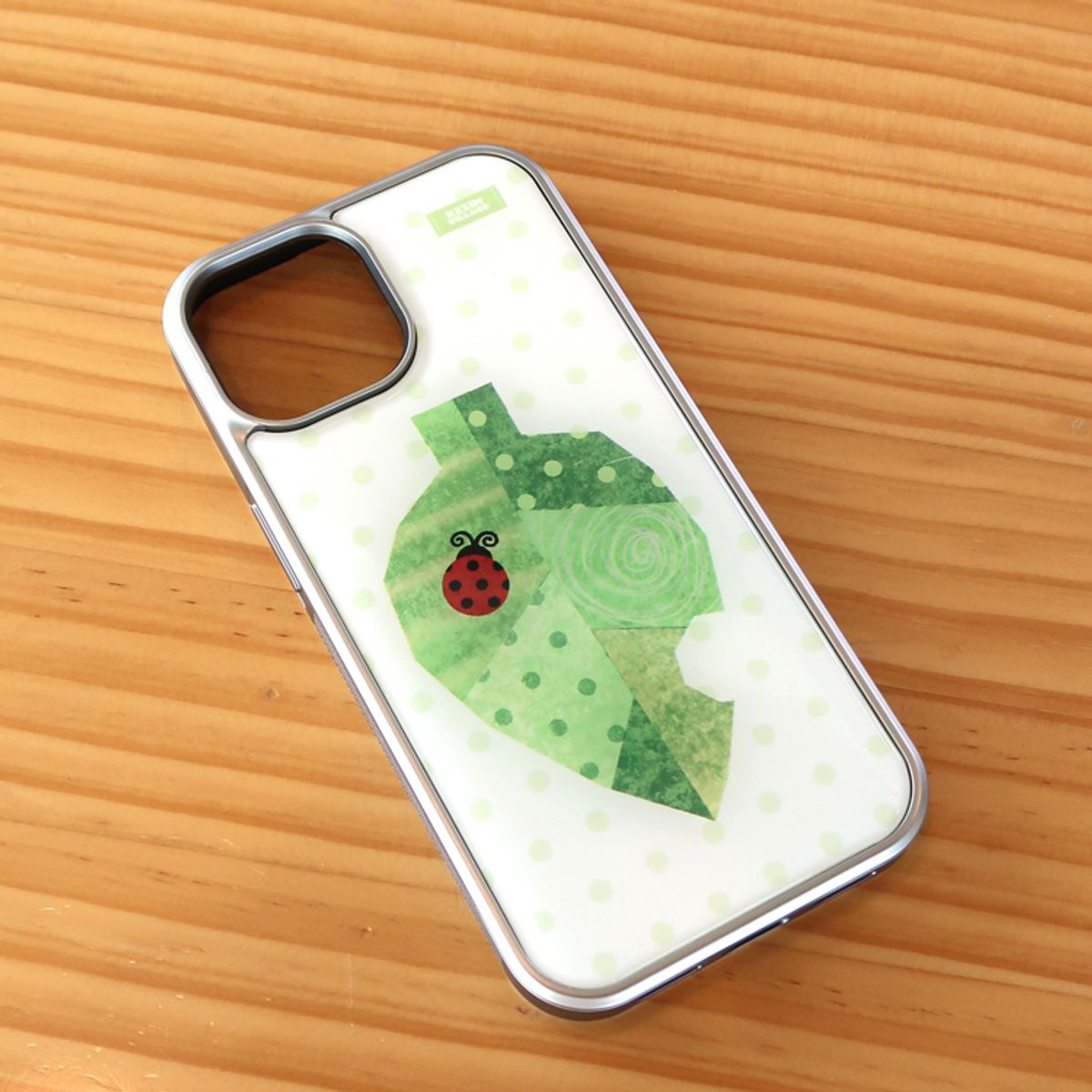 케짐 빌리지(KEZIM VILLAGE) [+iPhone 18 시리즈] Leaf & Ladybug case (Silver bumper)