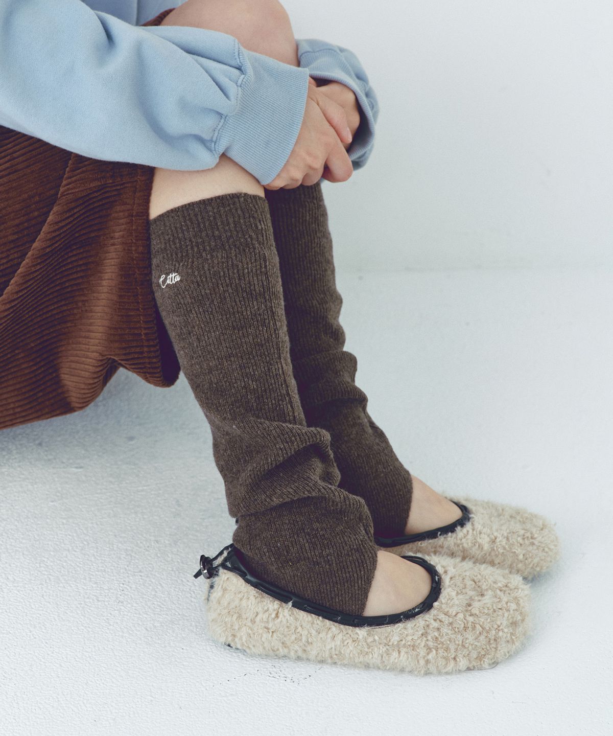 씨타(CITTA) Logo Stitch 2-Way Leg Warmer_CTA937(Brown)