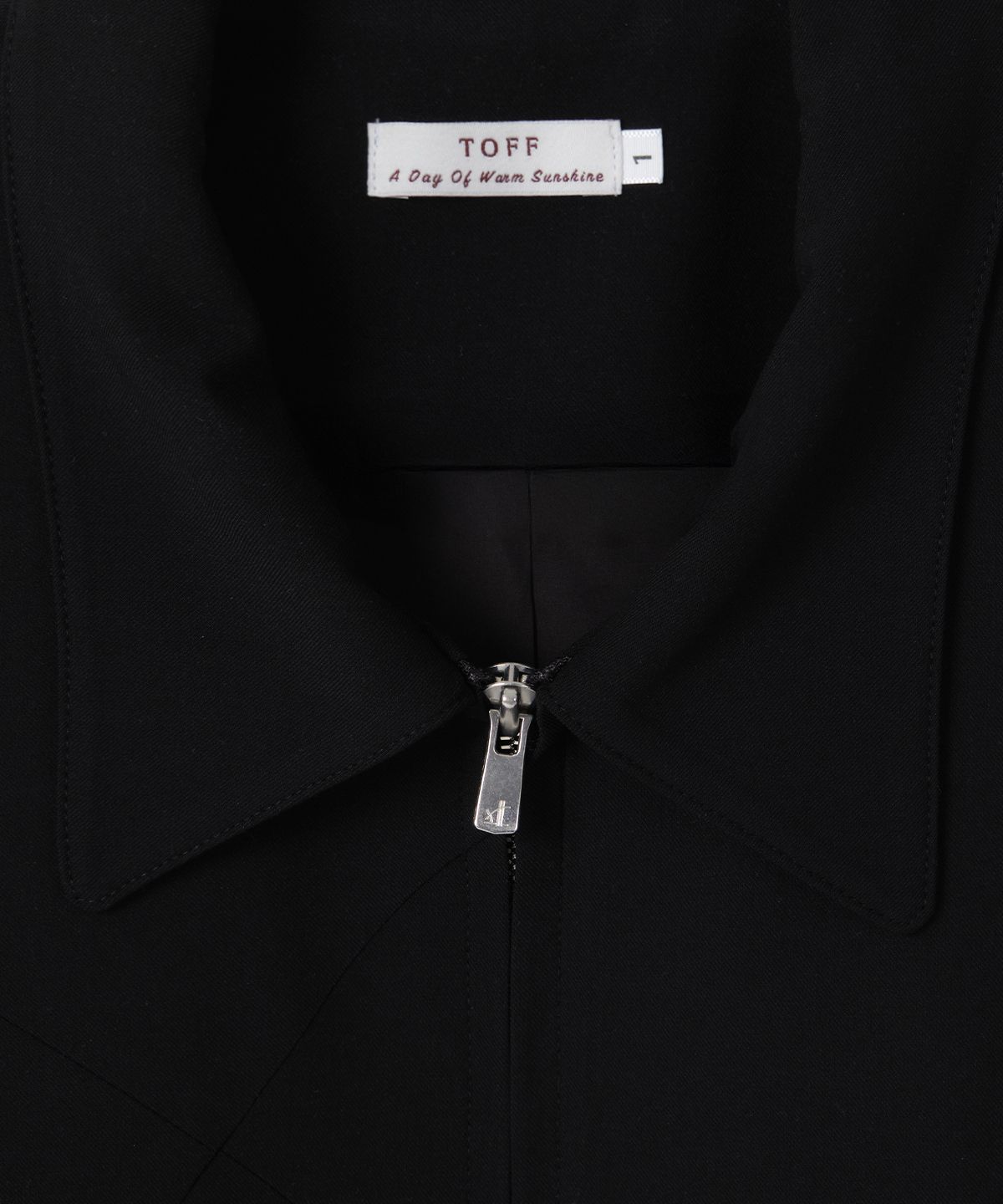 토프(TOFF) Line crop jacket (Black)