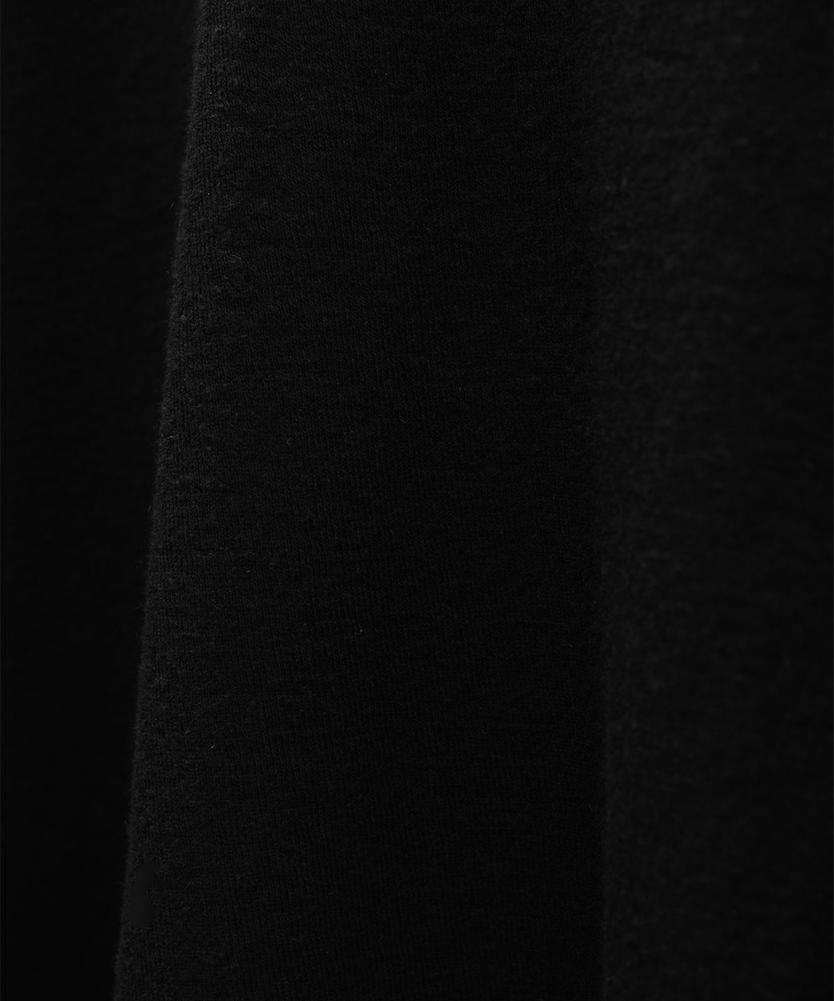 토프(TOFF) Bland long-sleeve (Black)