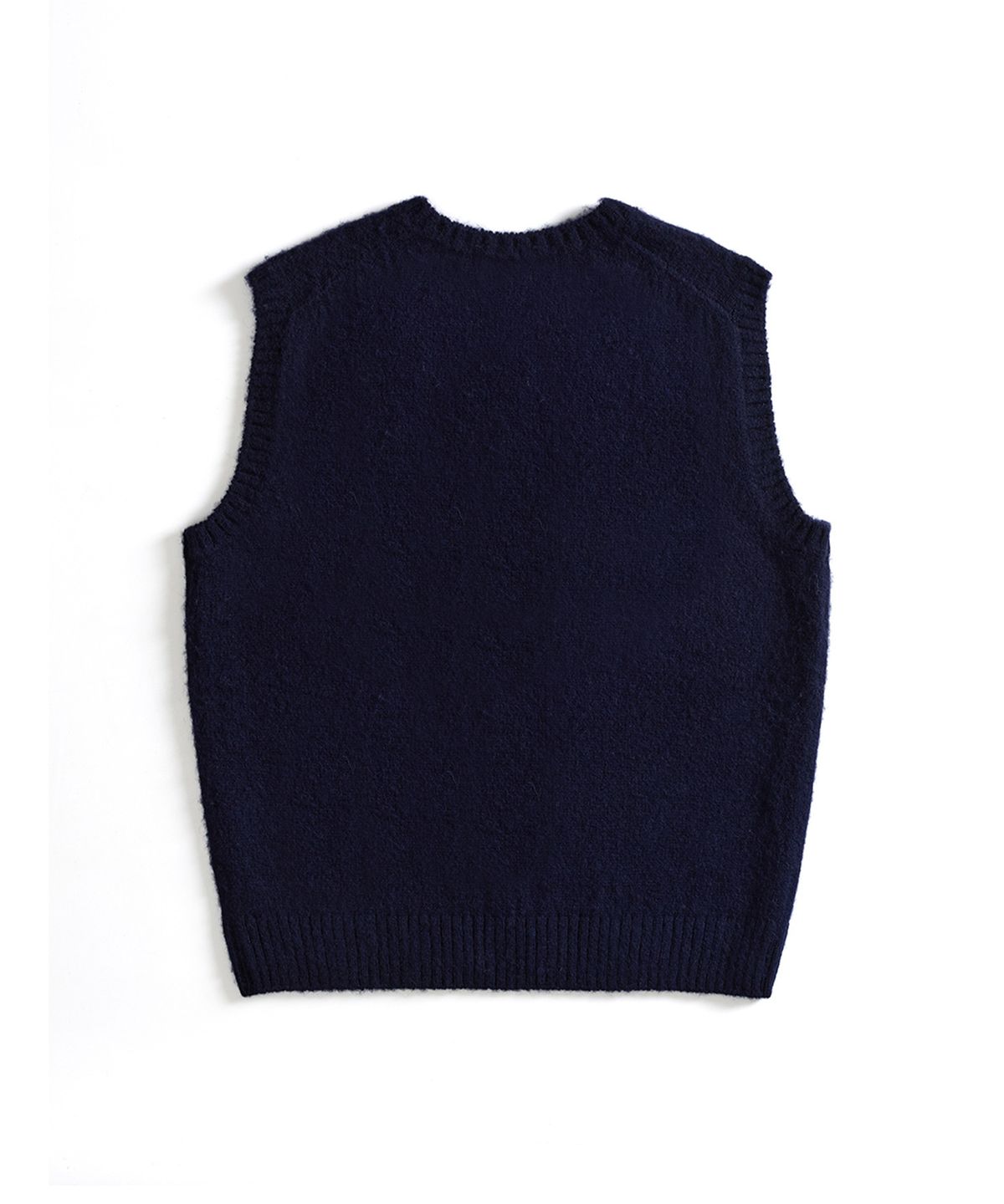 건지 울른스(Guernsey Woollens) 셔틀랜드울 브이넥 베스트 - 브러쉬드 네이비