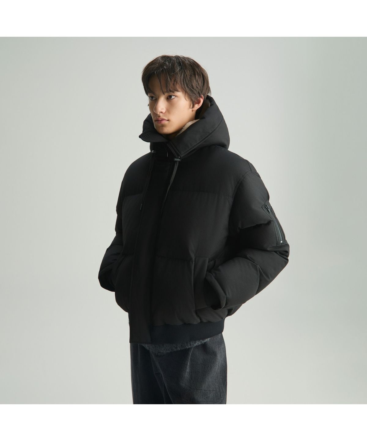 이로(IRO) NIRO 플리스 배색 다운 점퍼 IRUCW25013BKX