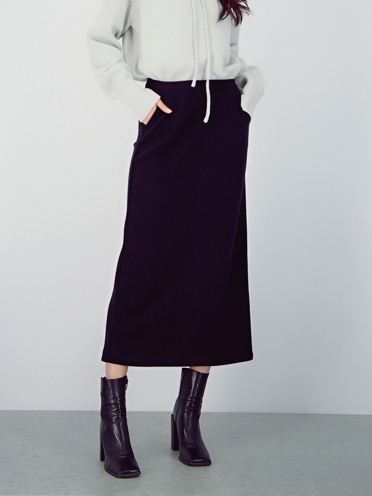 아쿠드(ACUD) Crepe Suede Bending Skirt _Black
