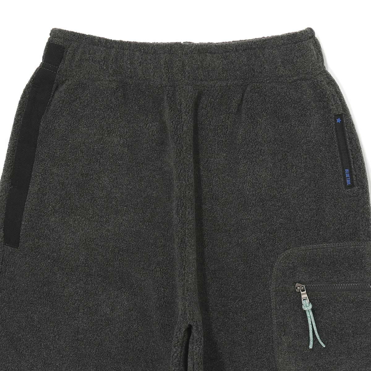 블루테일(BLUETAIL) AZI1PT01CG 차콜그레이 플리스 조거팬츠