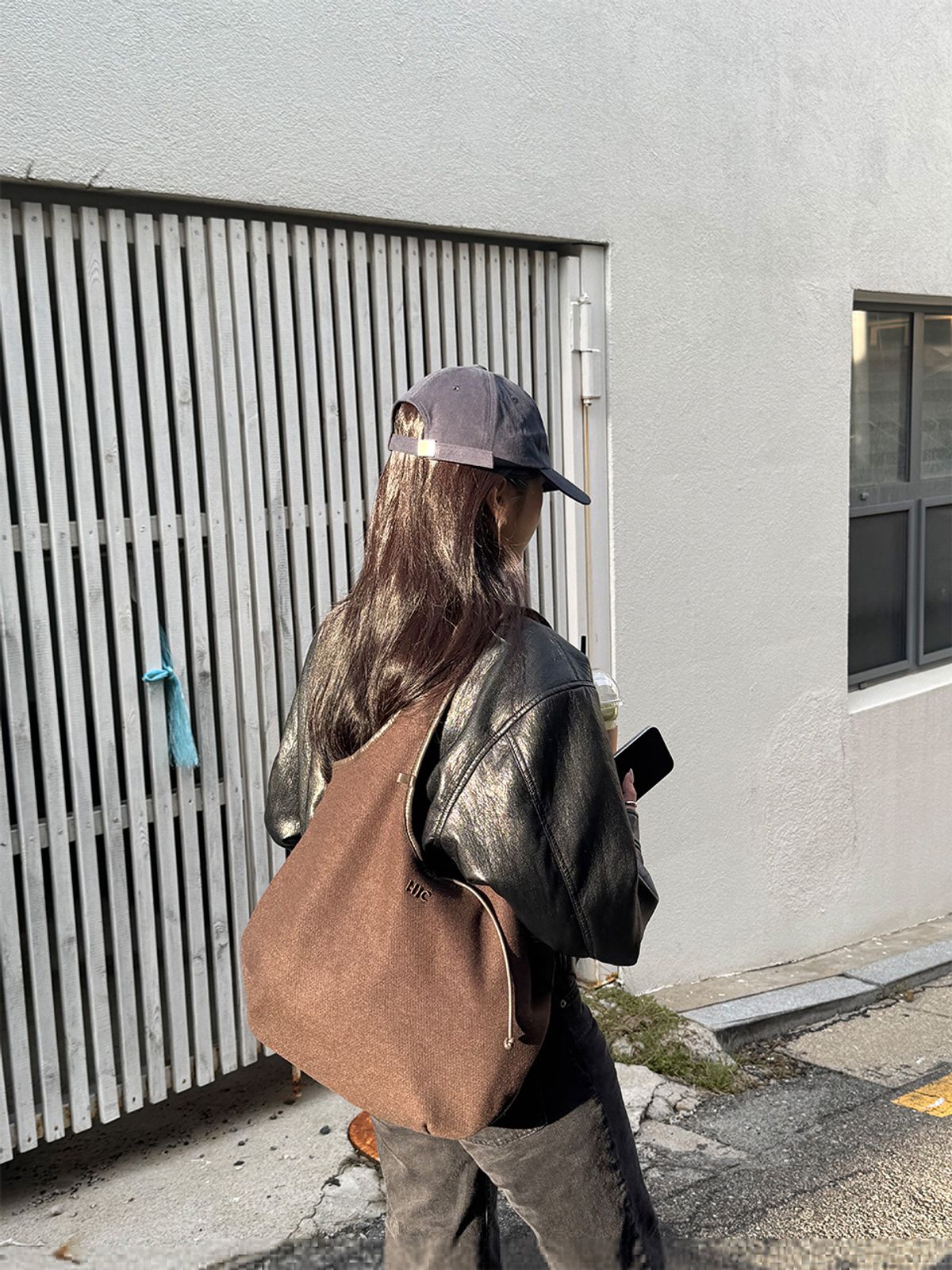 하이칙스(HIGH CHEEKS) ribbon shoulder bag_HC259OBG001M