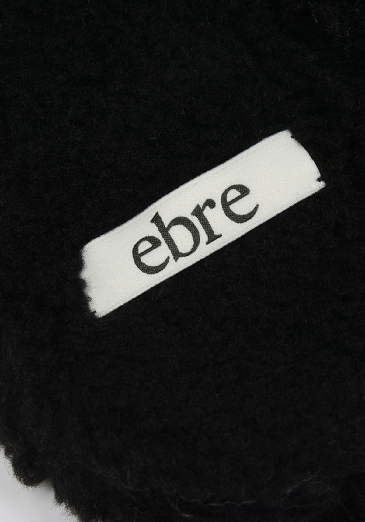 에브레(EBRE) 플러피 리버시블 이어머프 블랙