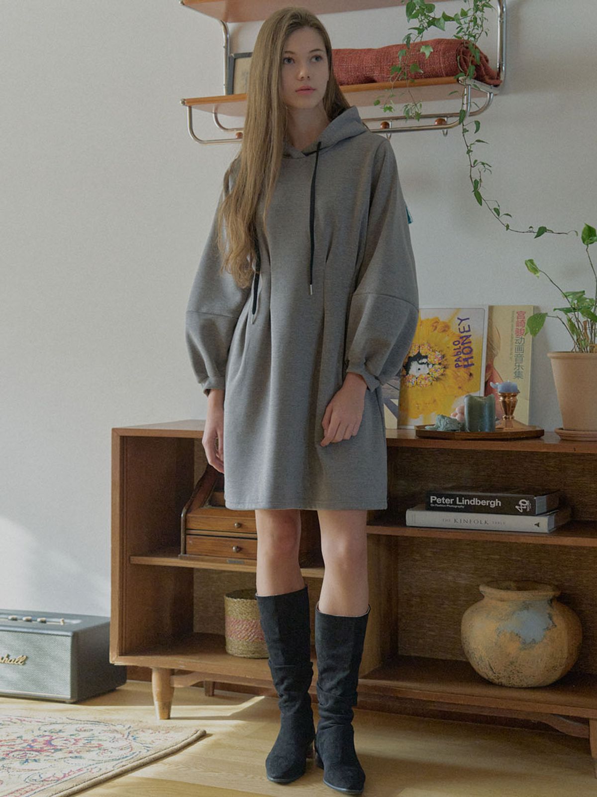 아방(AVANT-G) Hood Fit and Flare Mini Dress - CHARCOAL ( 기모)