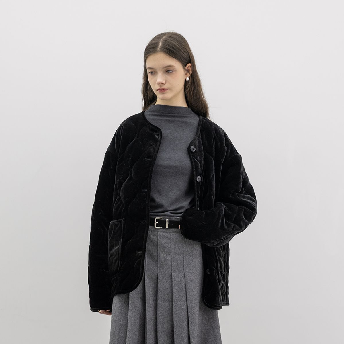 웬스데이딜라잇(WEDNESDAY DELIGHT) WD_Black velvet elegant coat